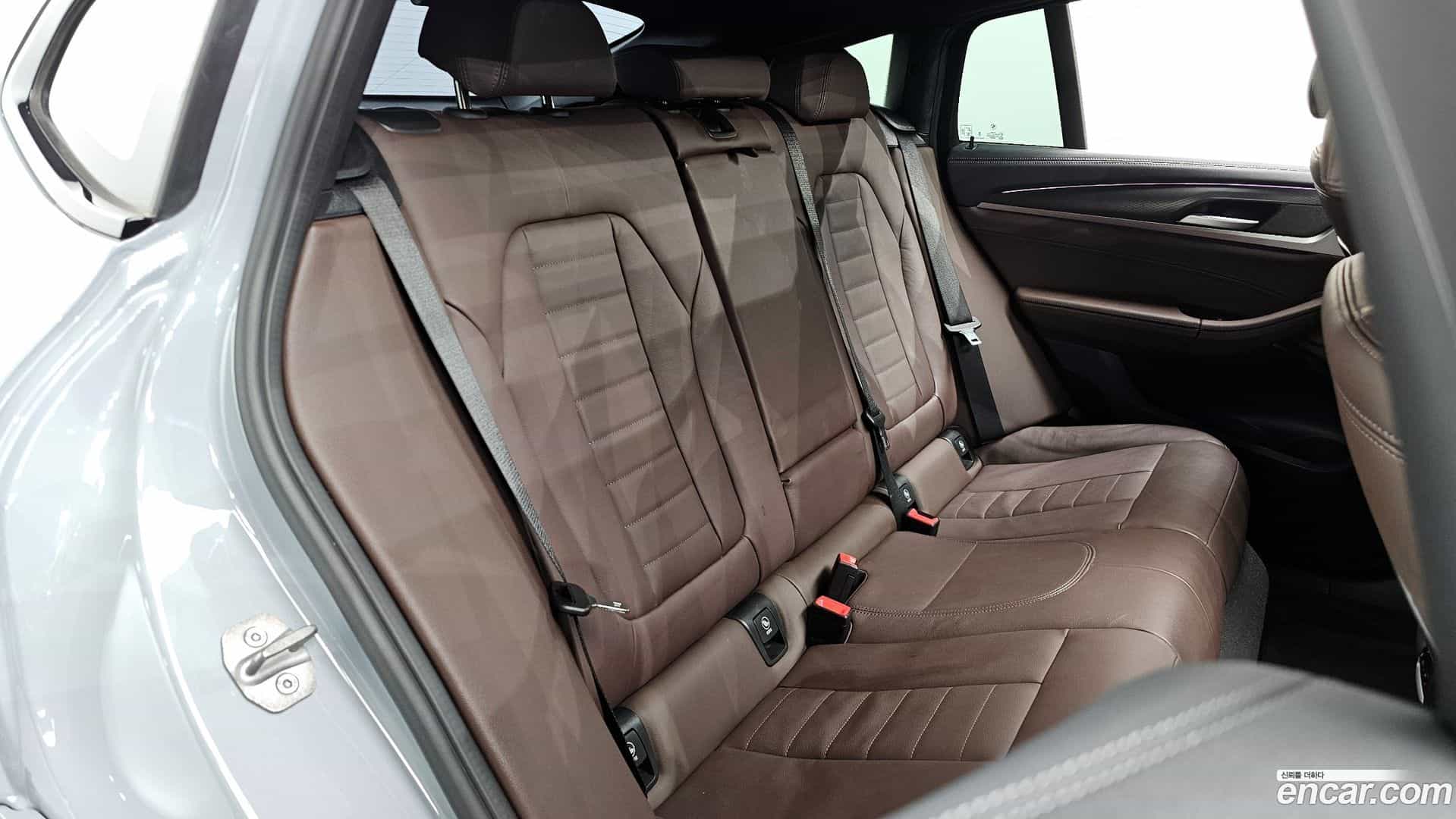 X4 BMW 2025.4-OPTION-016