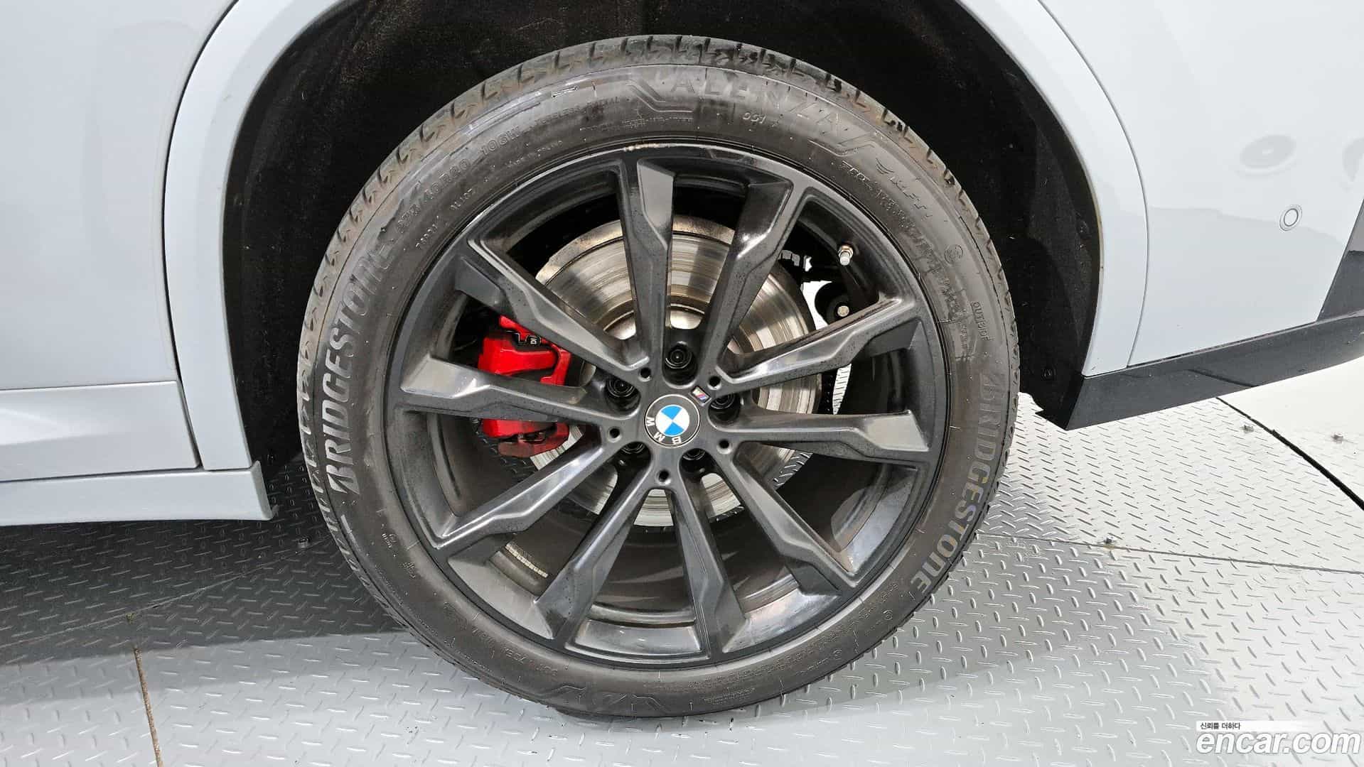 X4 BMW 2025.4-OUTER-031