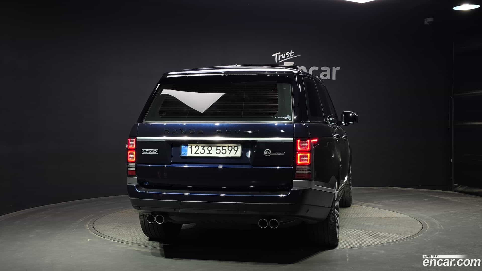 Range Rover Land Rover 2016.11-OUTER-004