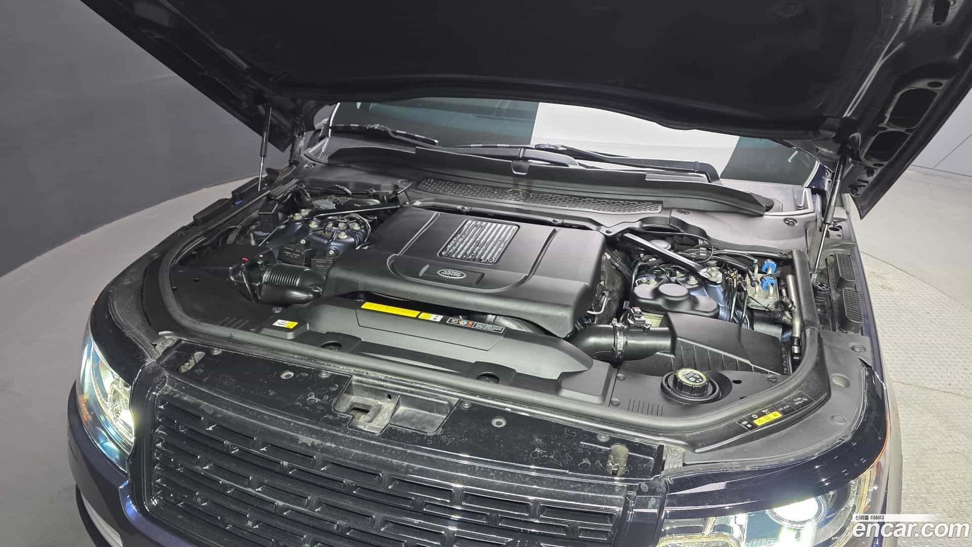 Range Rover Land Rover 2016.11-OUTER-006