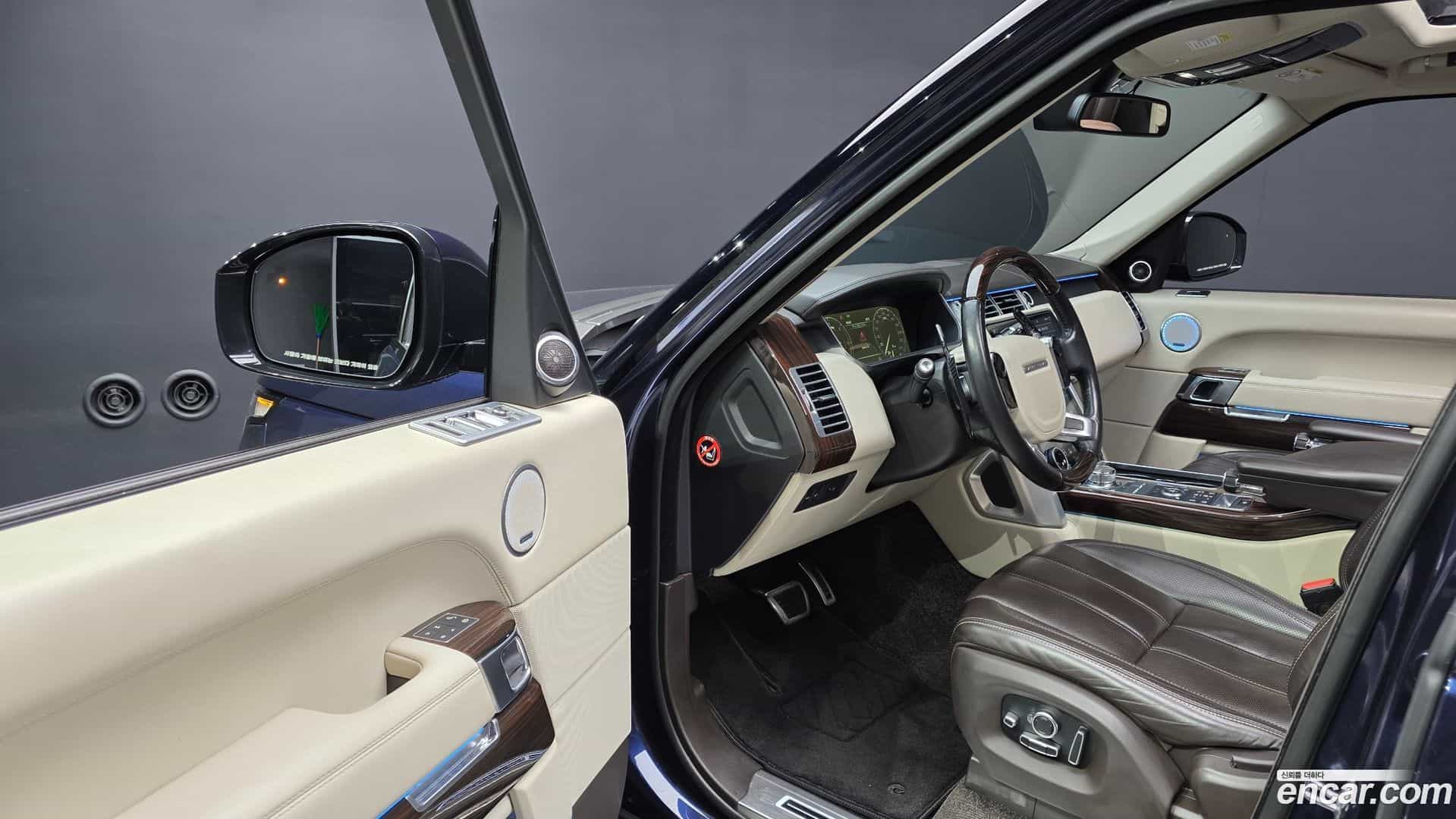 Range Rover Land Rover 2016.11-INNER-010
