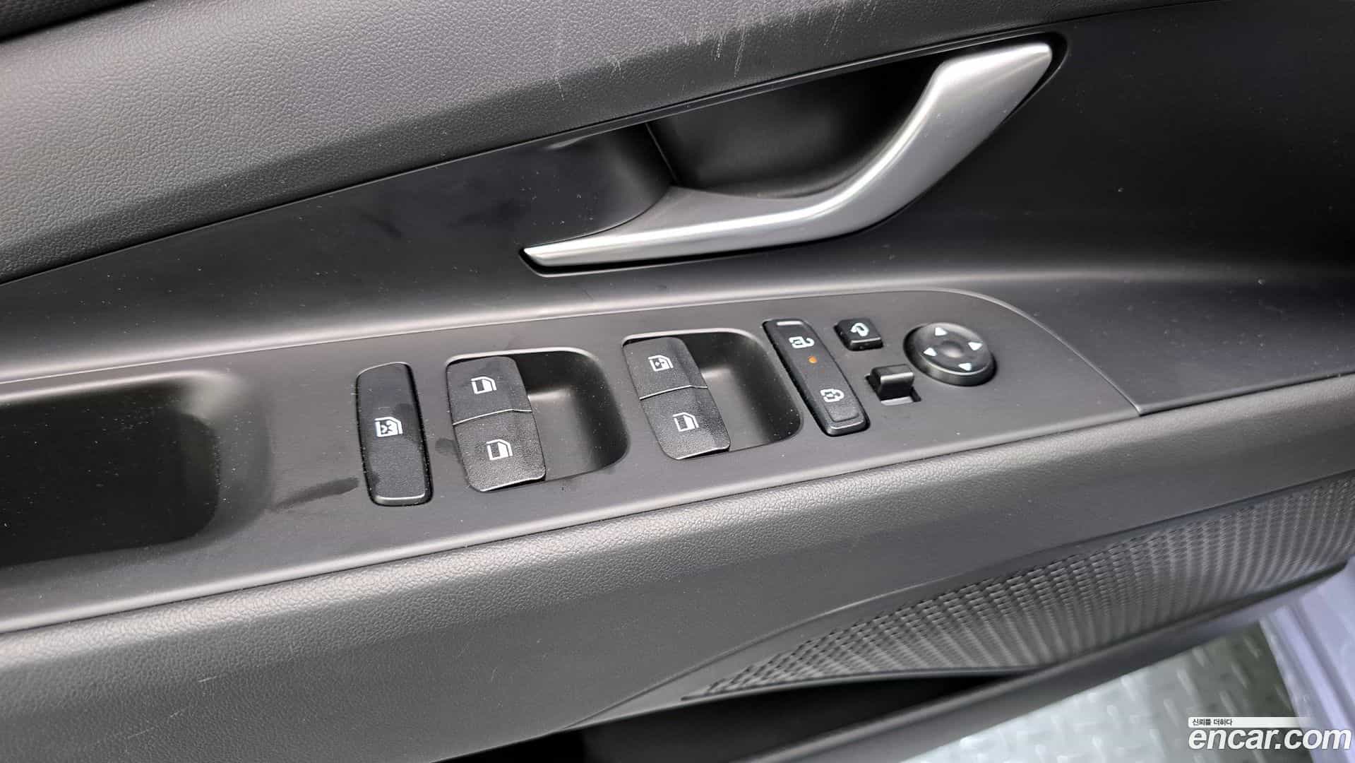 AVANTE Hyundai 2025.10-OPTION-023