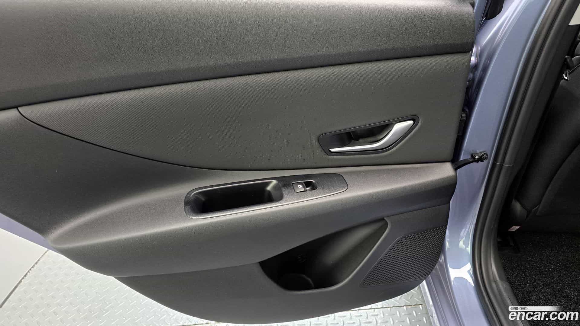 AVANTE Hyundai 2025.10-INNER-035