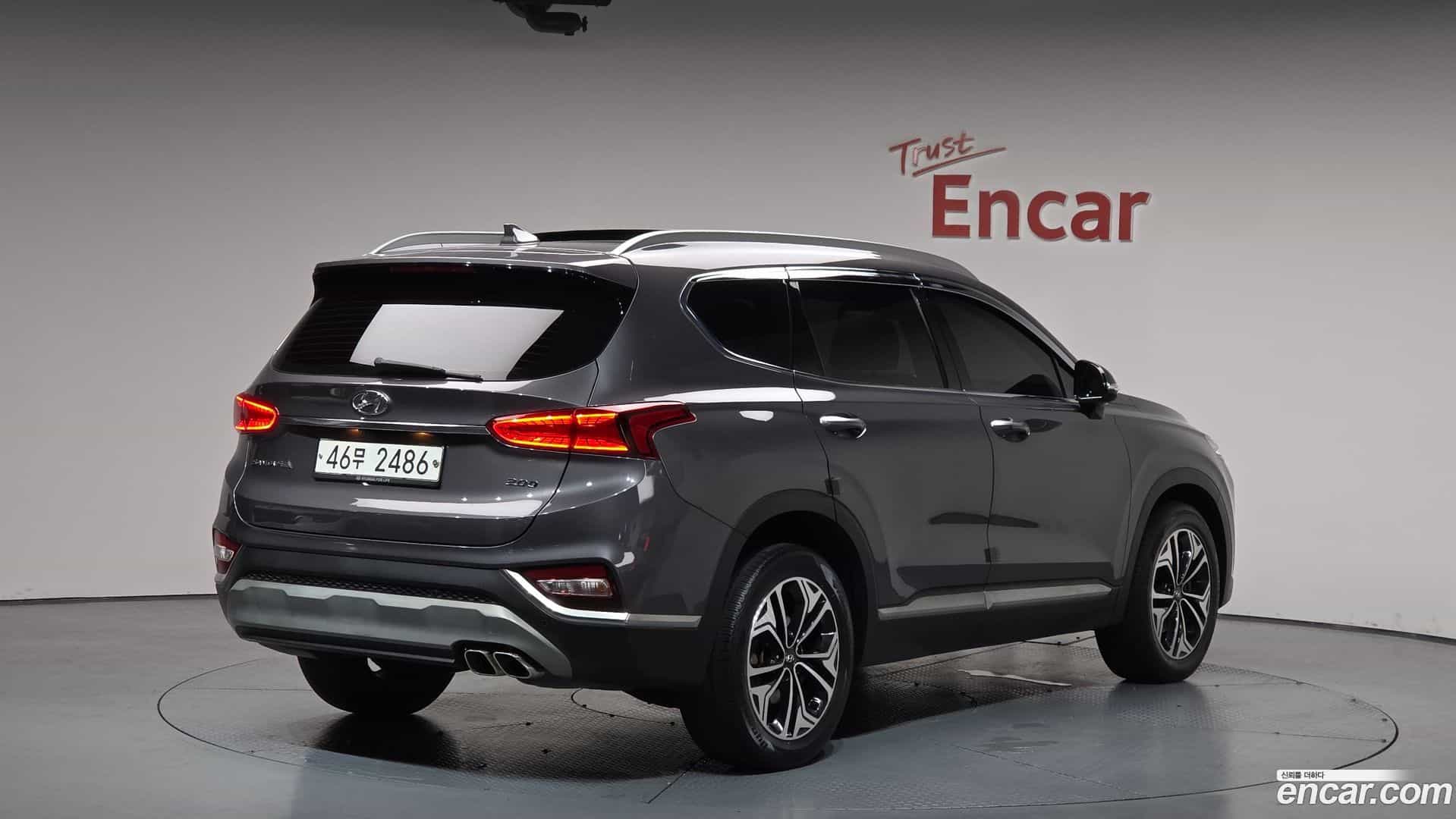 Santafe Hyundai 2018.5-OUTER-002