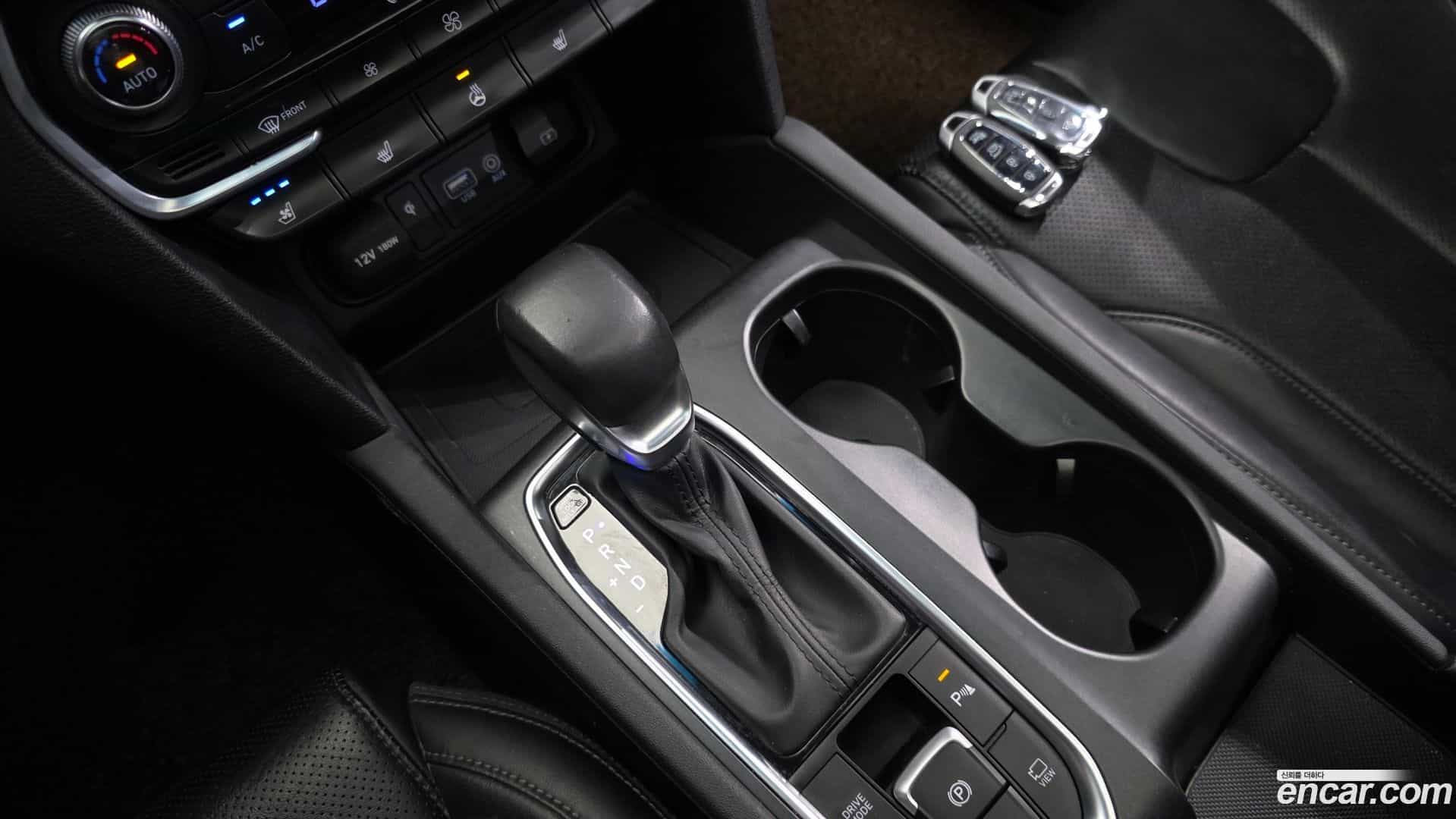 Santafe Hyundai 2018.5-INNER-009