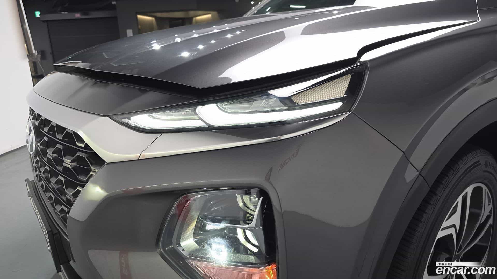 Santafe Hyundai 2018.5-OUTER-032