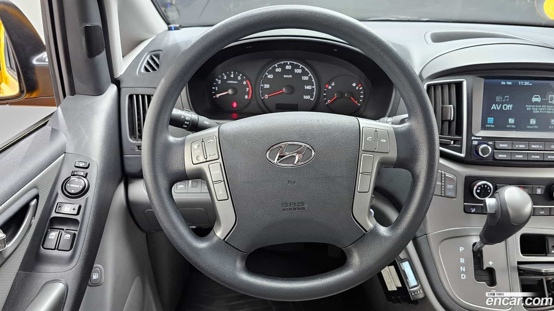 Starex Hyundai 2021.2-OPTION-018
