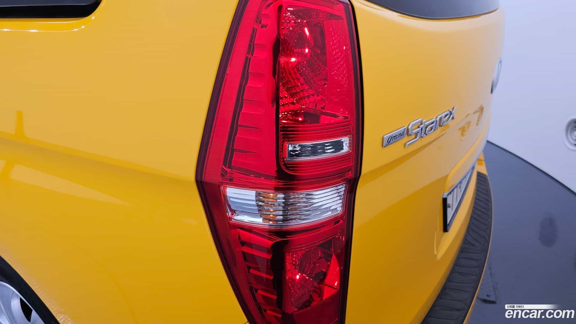 Starex Hyundai 2021.2-OUTER-033