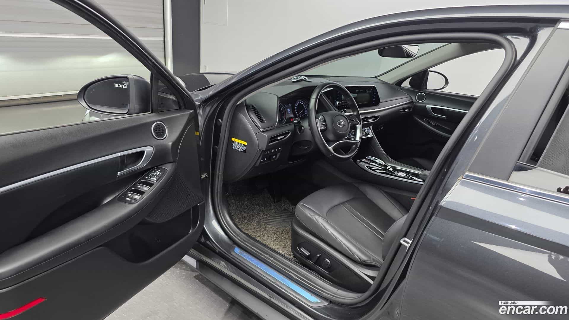 Sonata Hyundai 2020.2-INNER-010