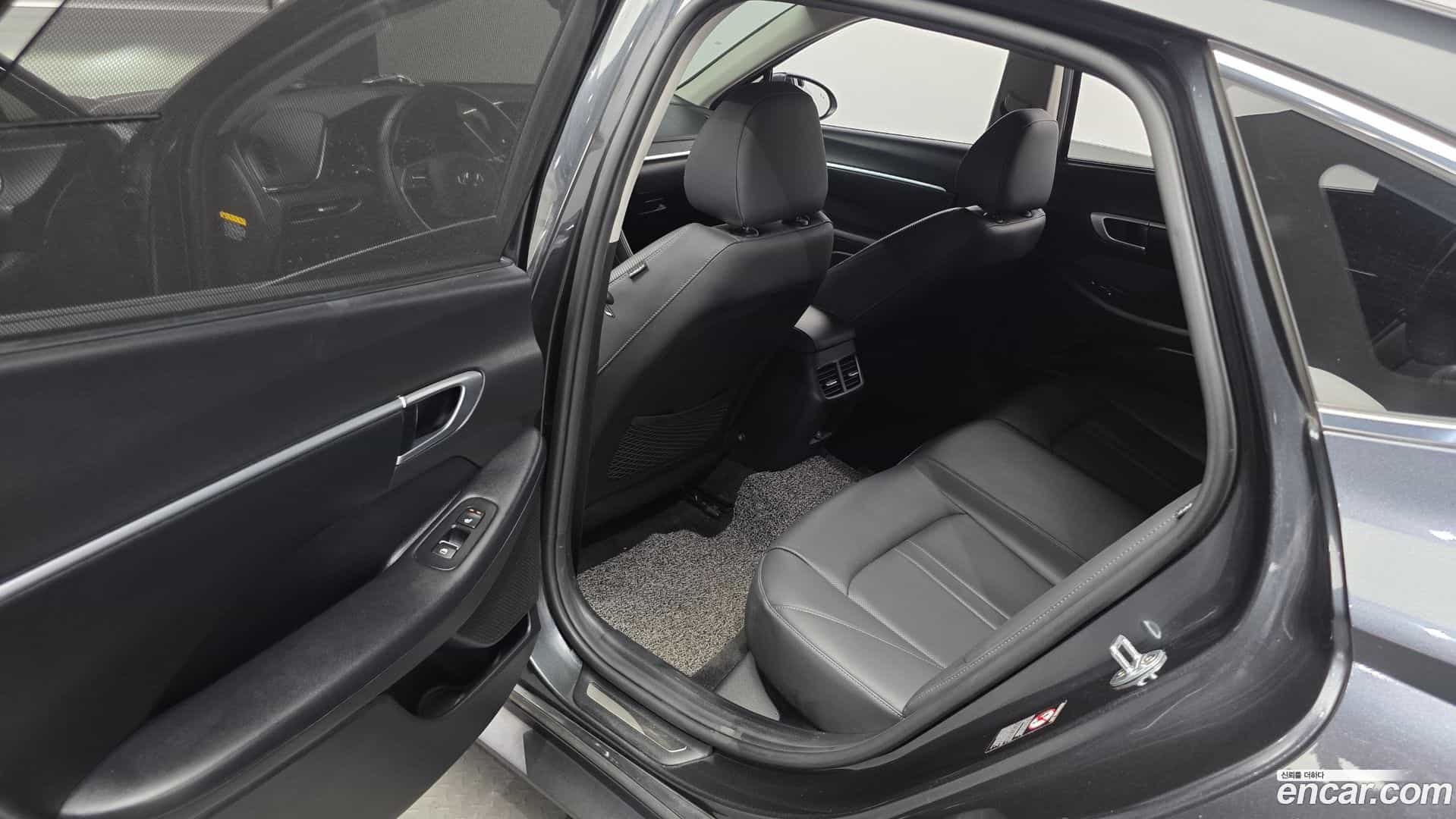 Sonata Hyundai 2020.2-OPTION-015