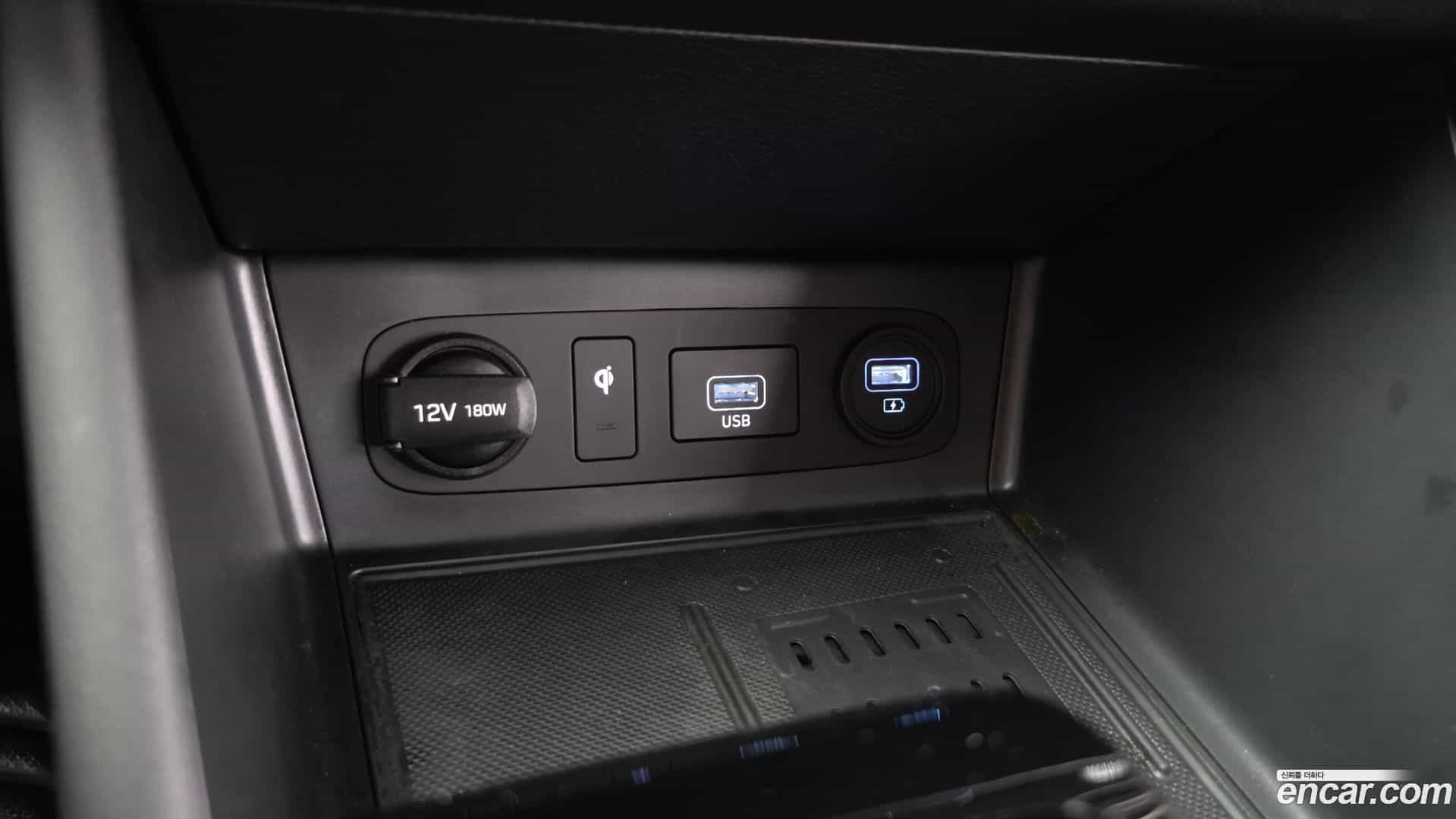 Sonata Hyundai 2020.2-OPTION-040