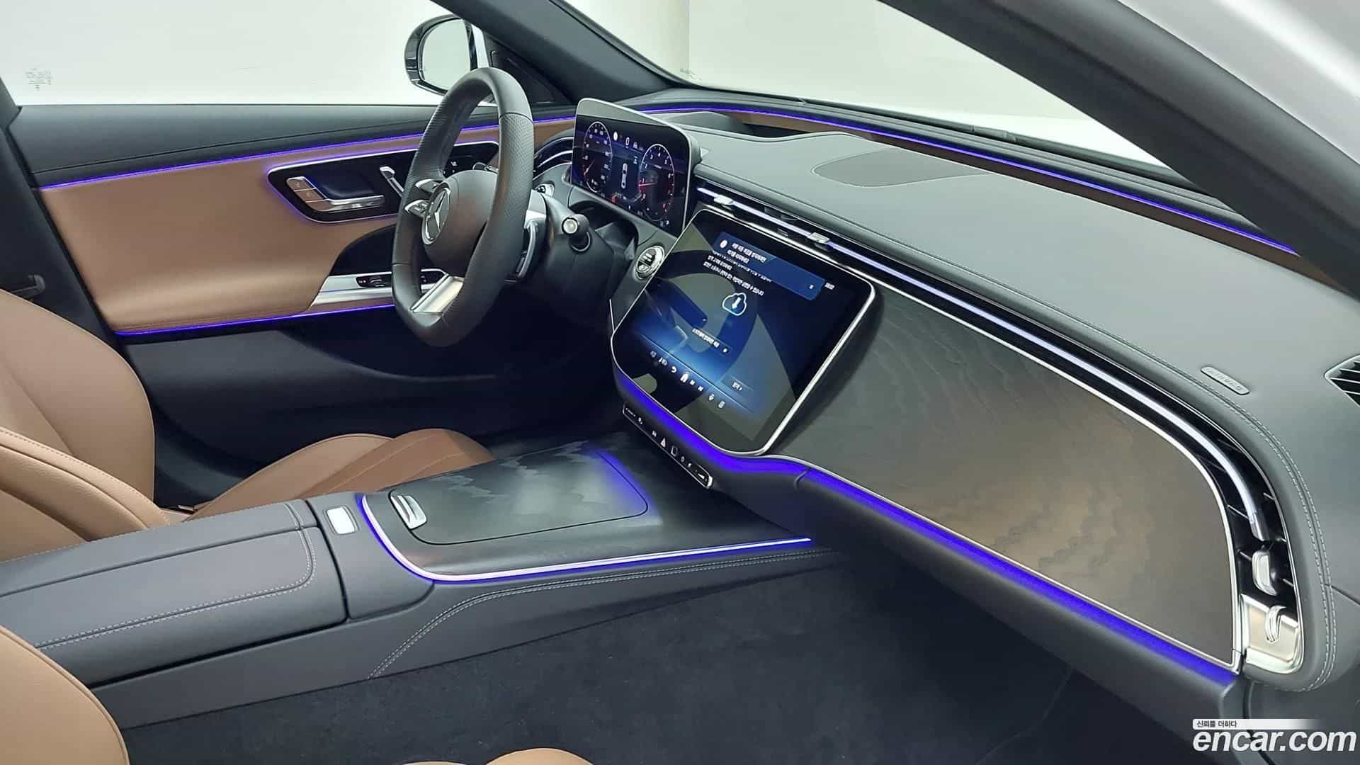 E-Class Mercedes-Benz 2025.8-INNER-009