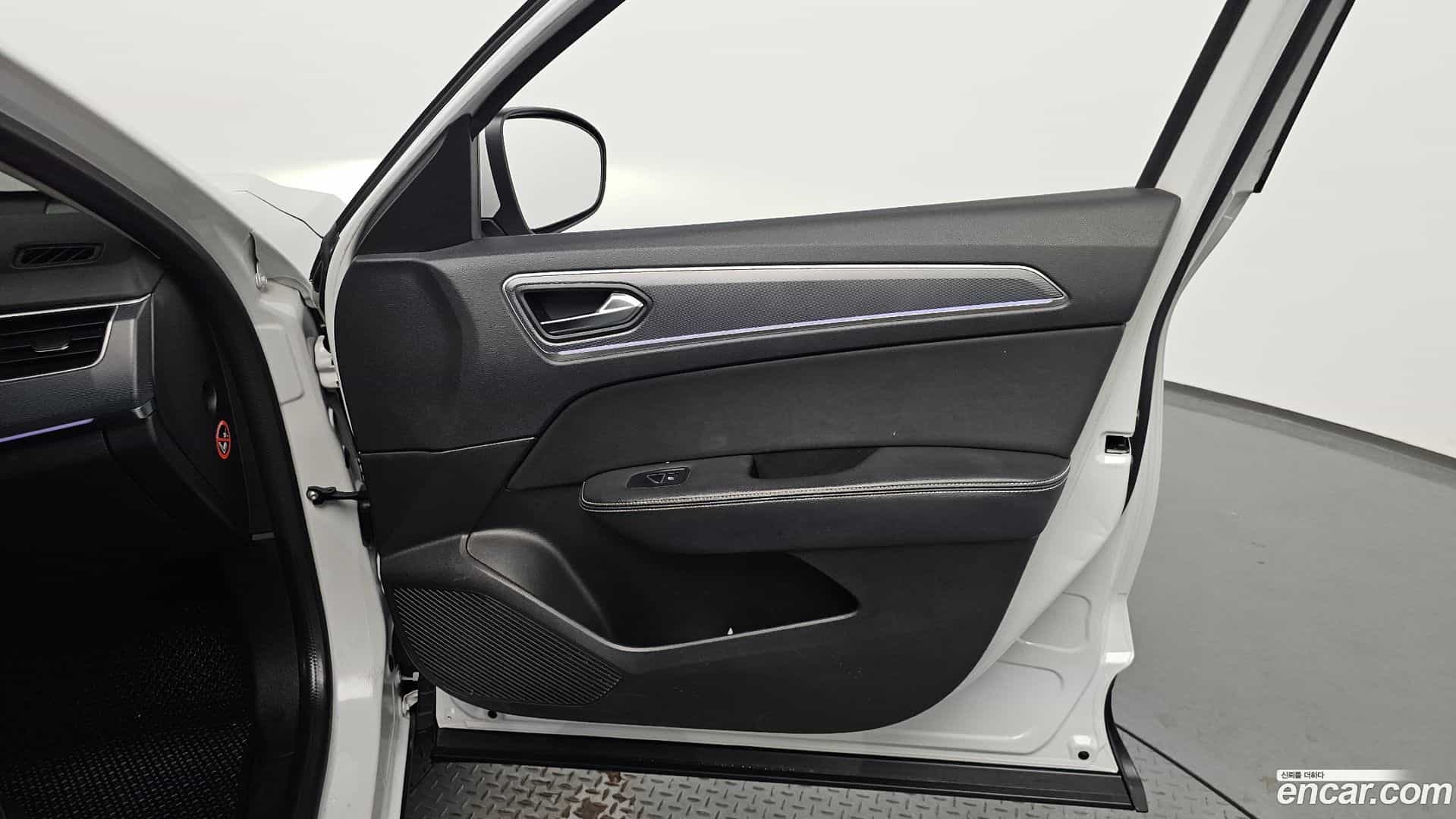 XM3 Renault Korea 2021.7-INNER-034