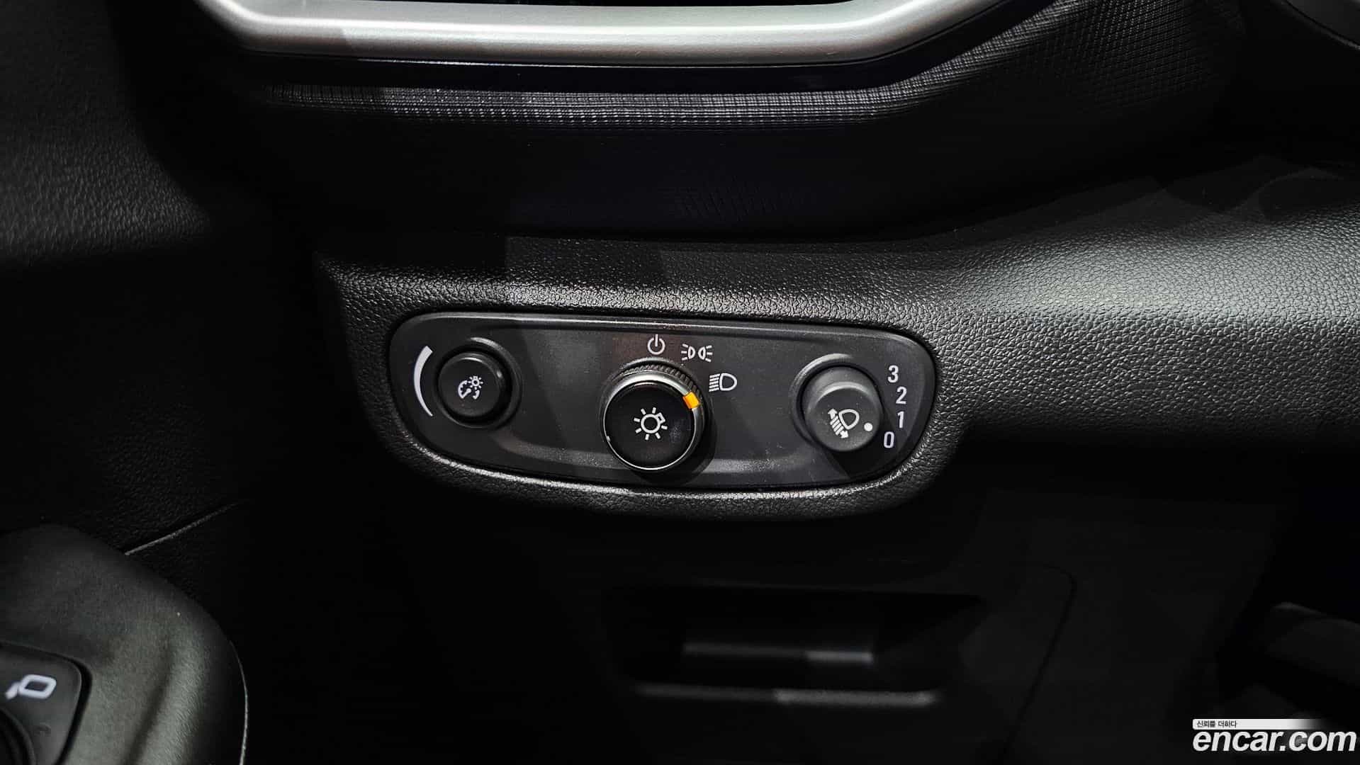 Trailblazer Chevrolet 2020.3-OPTION-020