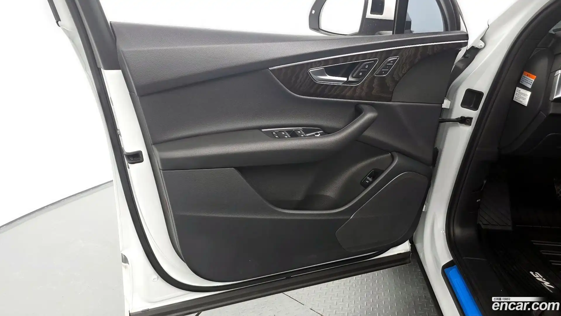 Q7 Audi 2021.11-INNER-034