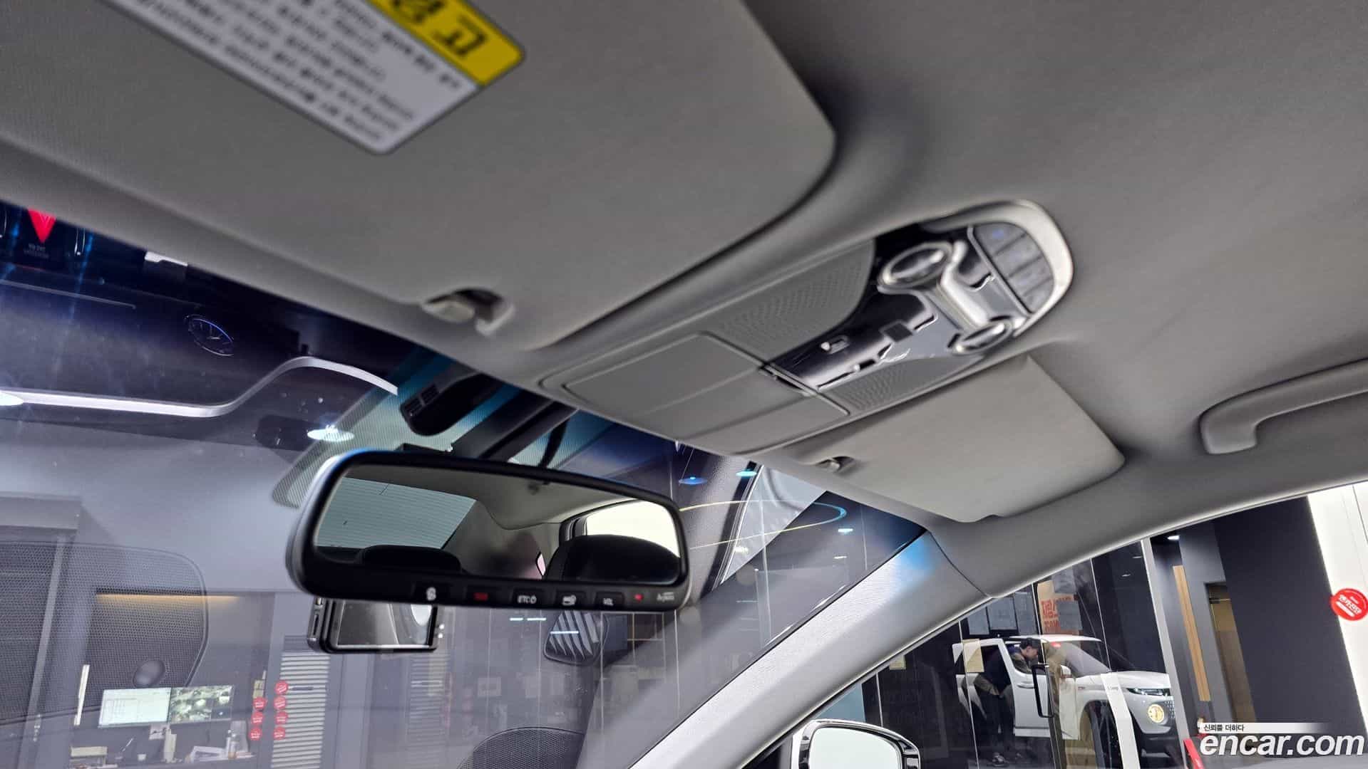 Grandeur Hyundai 2018.2-OPTION-022