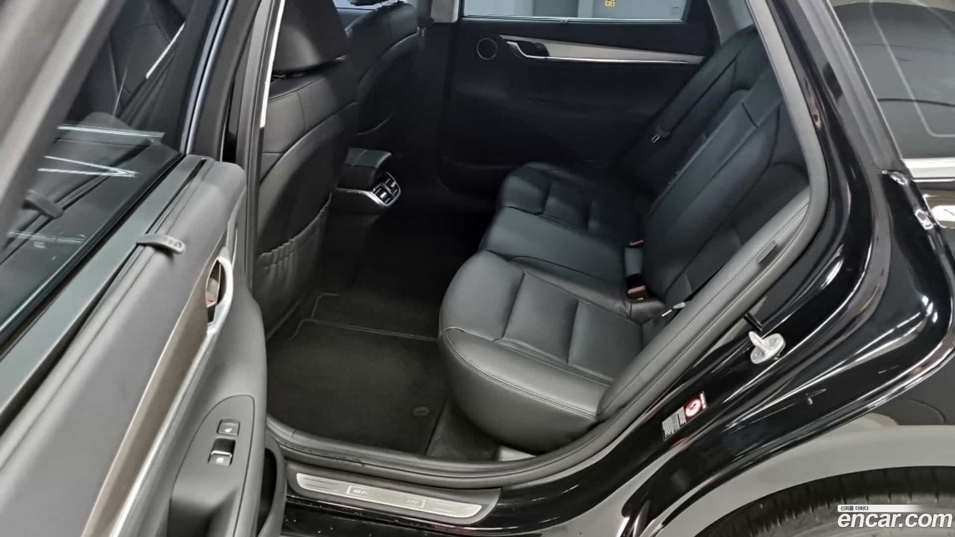 Grandeur Hyundai 2022.9-OPTION-015