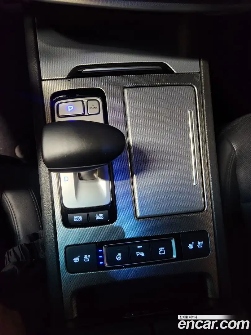 G80 Genesis 2019.10-INNER-009
