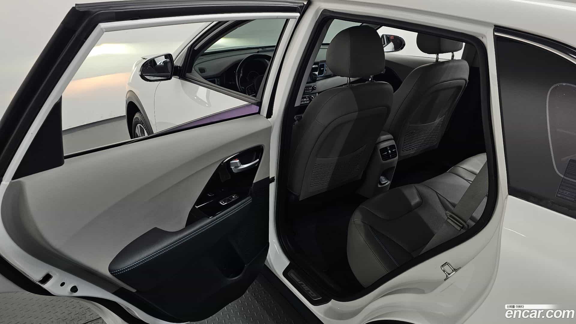 Niro Kia 2018.7-OPTION-016