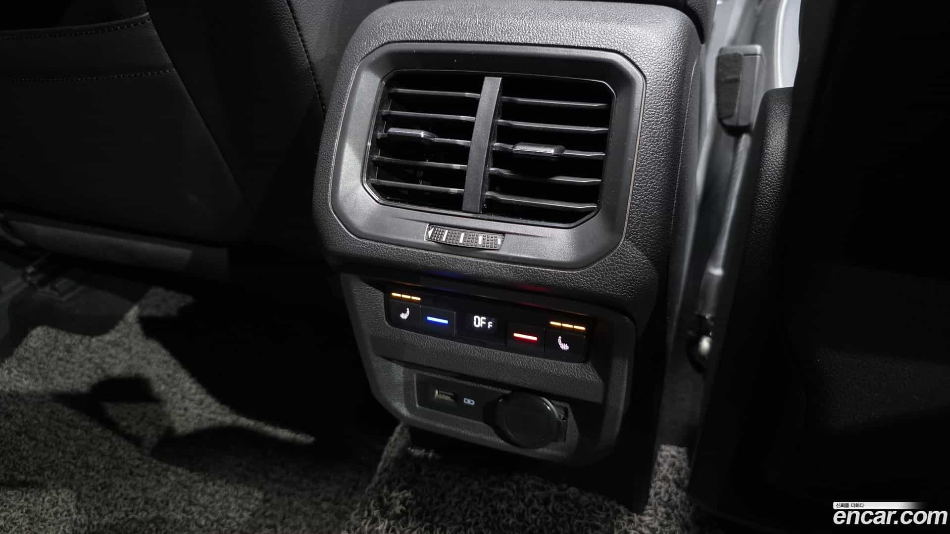 Tiguan Volkswagen 2020.11-OPTION-023