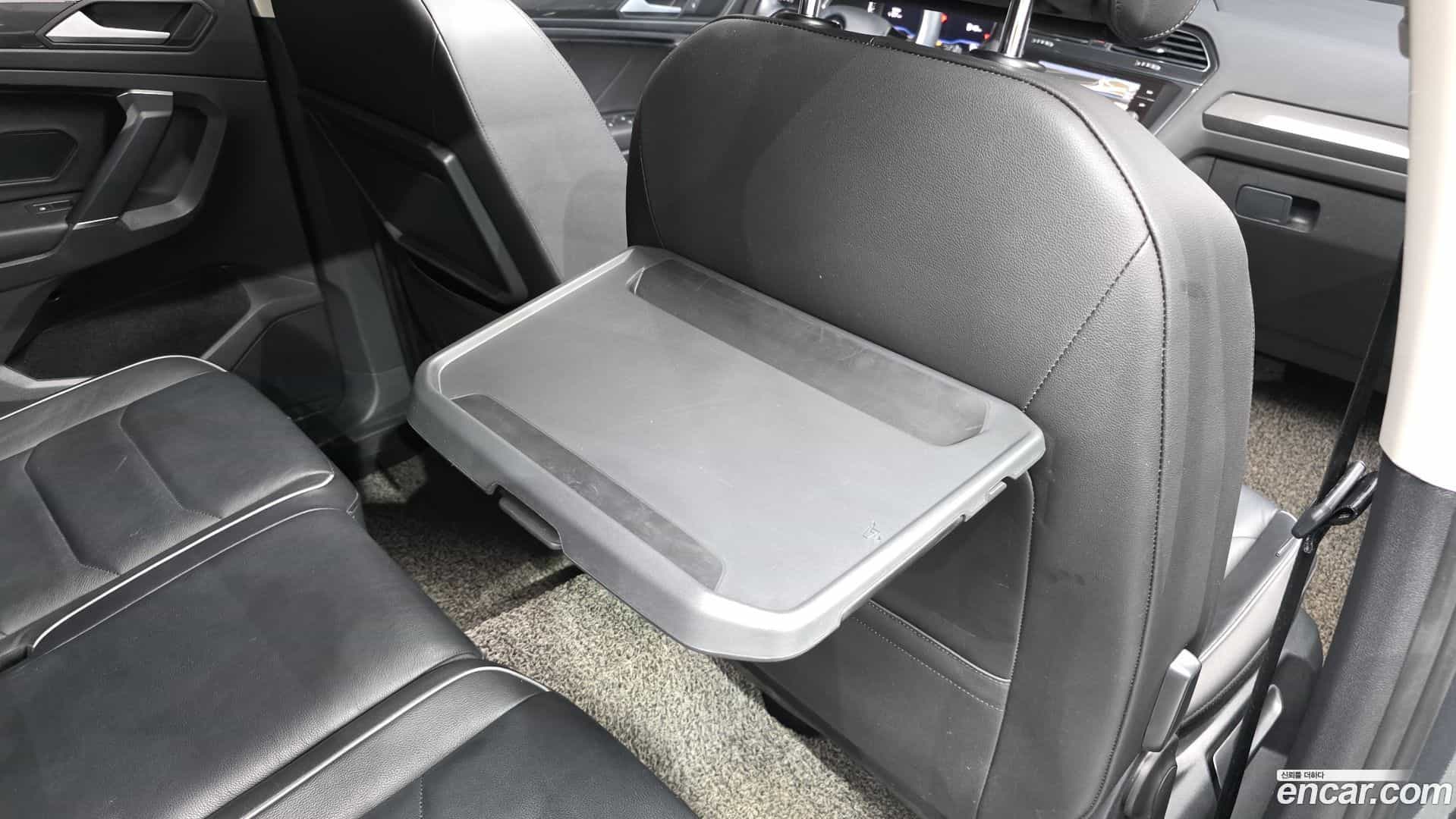Tiguan Volkswagen 2020.11-OPTION-044