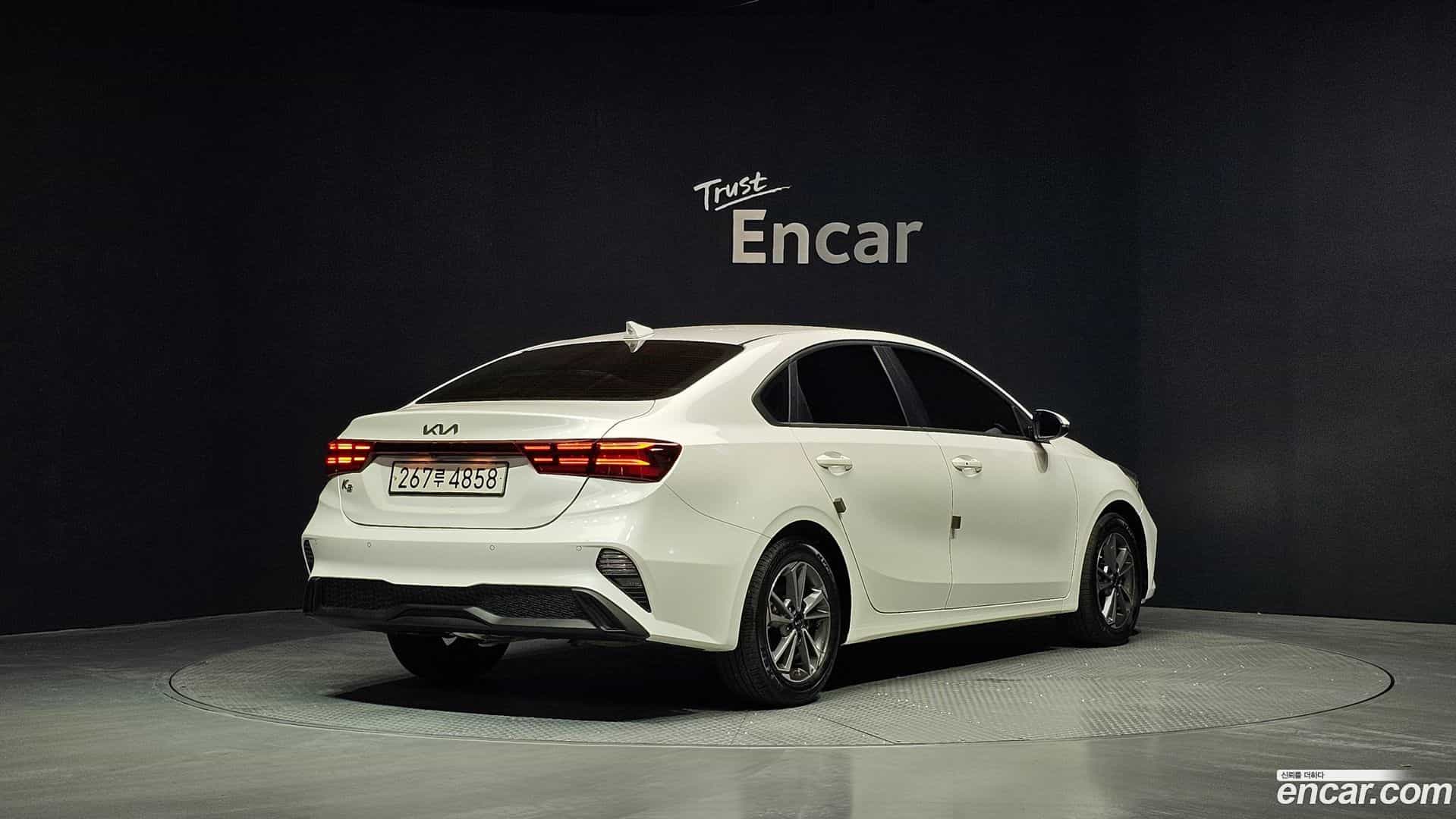 K3 Kia 2024.0-OUTER-002