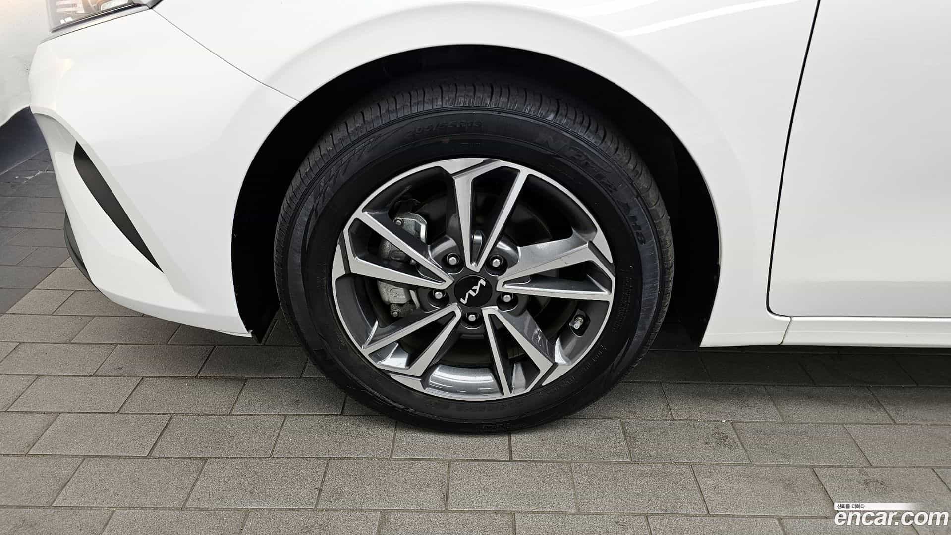 K3 Kia 2024.0-OUTER-005