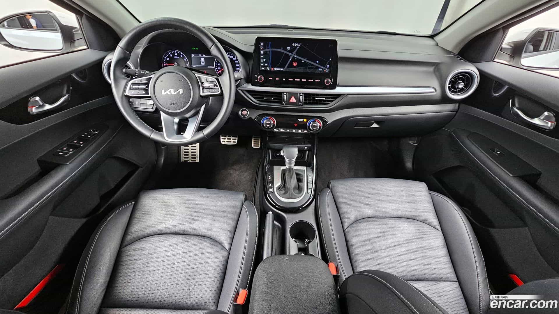 K3 Kia 2024.0-INNER-007