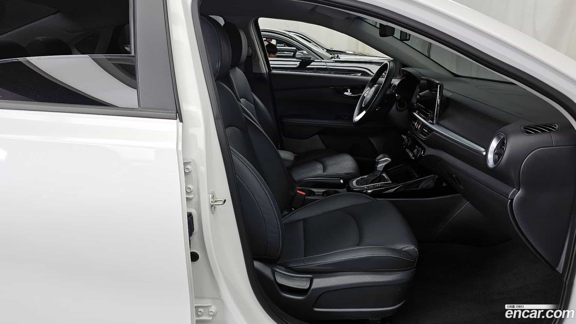 K3 Kia 2024.0-OPTION-015