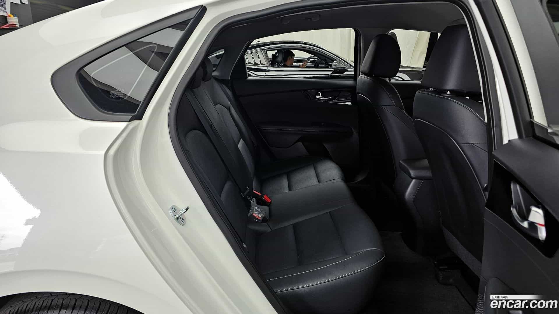 K3 Kia 2024.0-OPTION-016