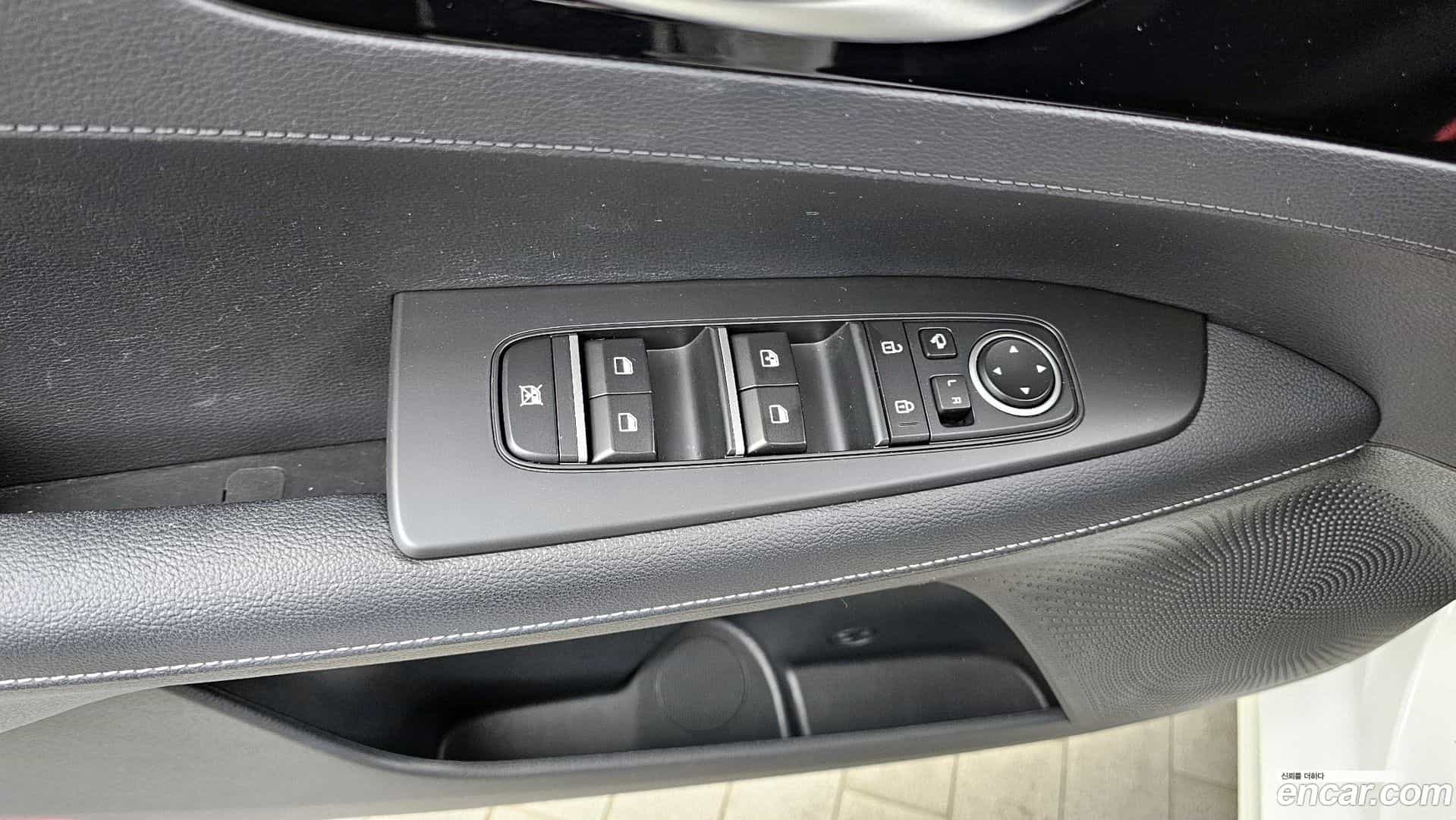 K3 Kia 2024.0-OPTION-040