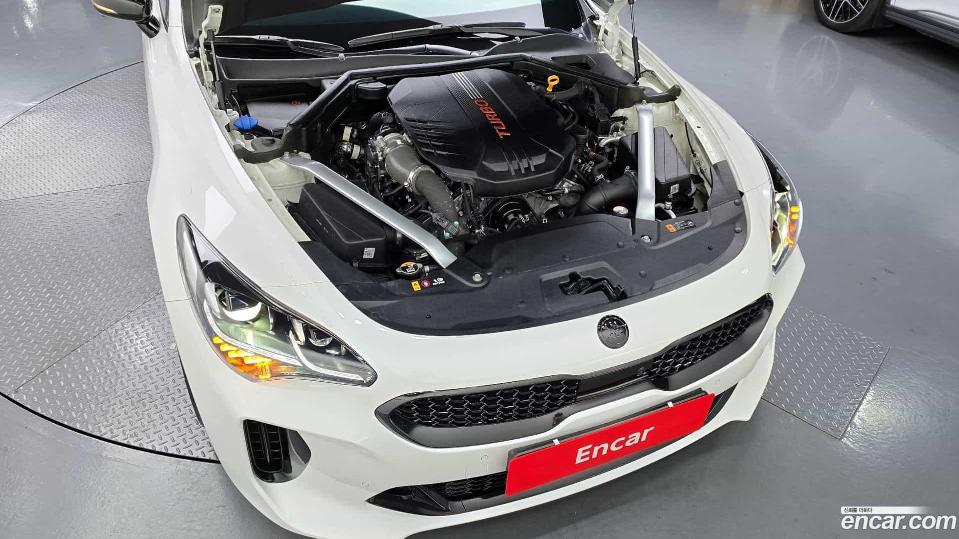 Stinger Kia 2023.1-OUTER-006