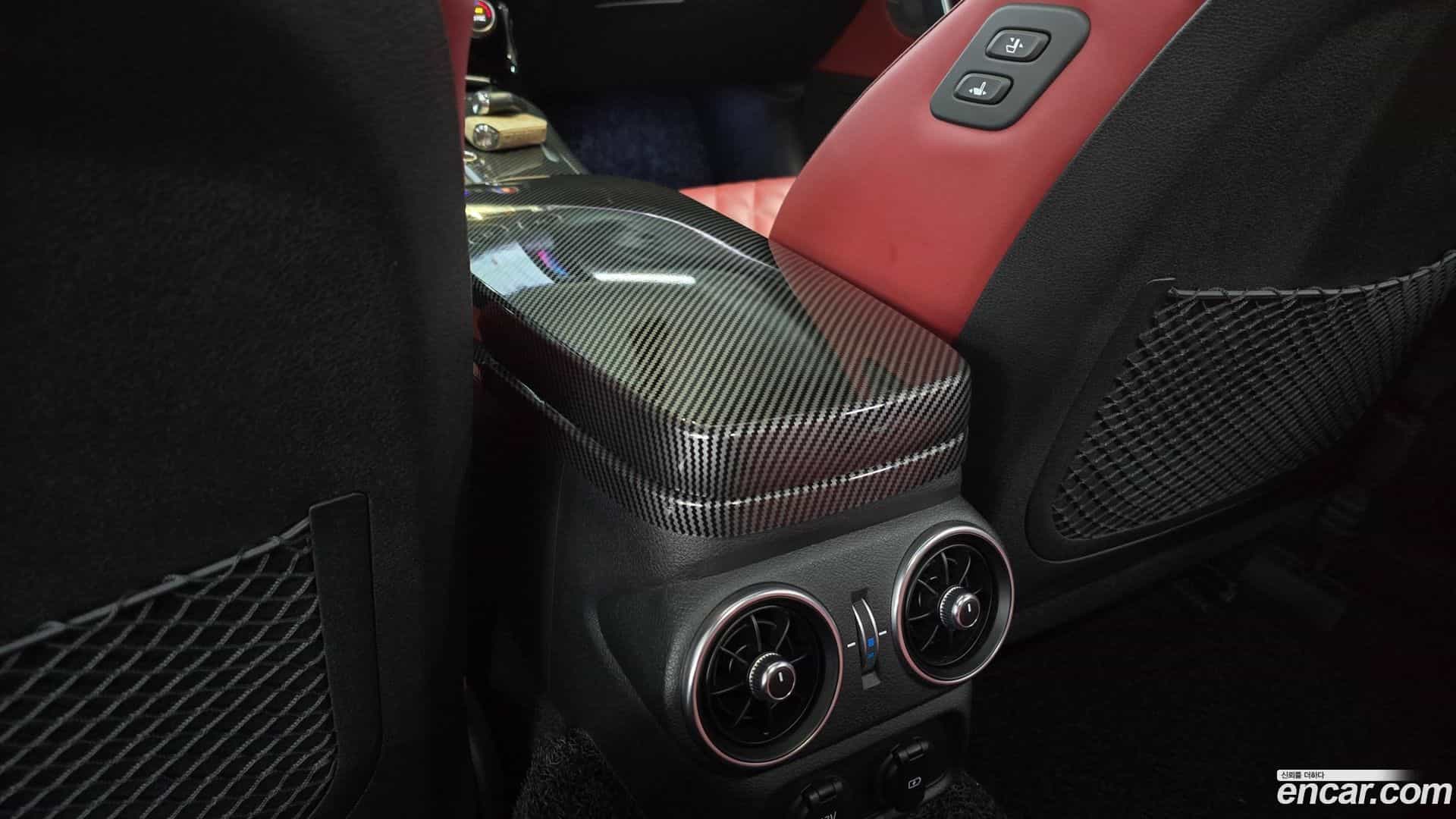 Stinger Kia 2023.1-OPTION-043