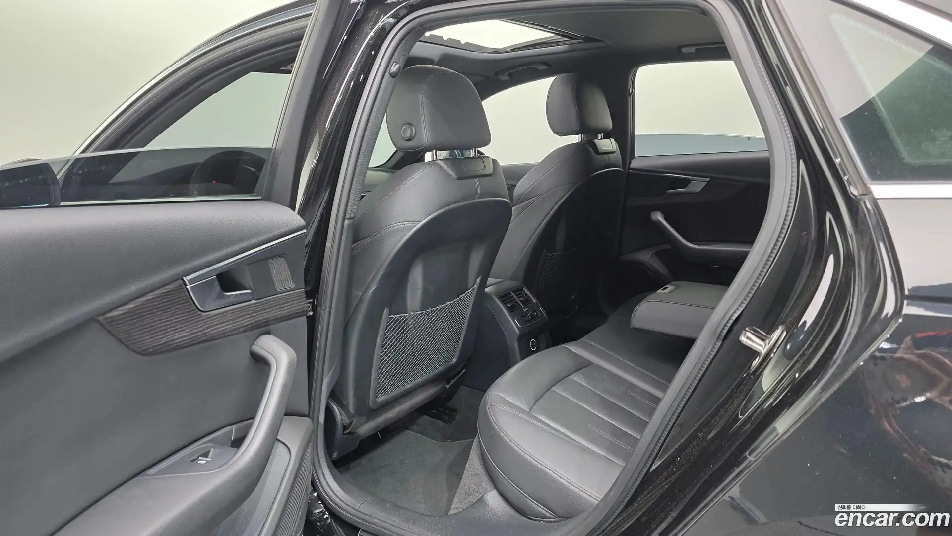 A4 Audi 2019.11-OPTION-022