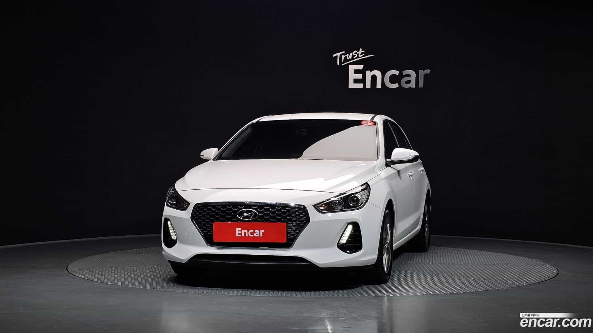 i30 Hyundai 2017.8-OUTER-003