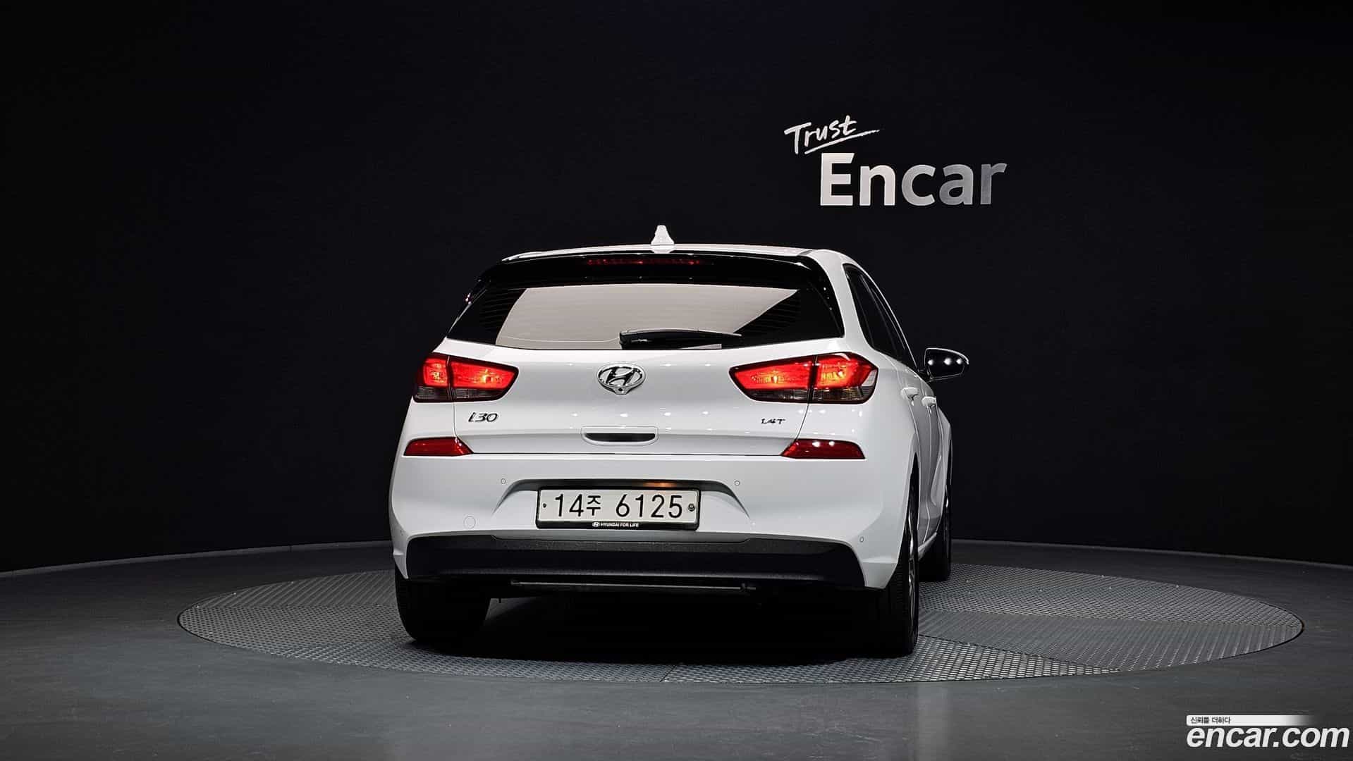 i30 Hyundai 2017.8-OUTER-004