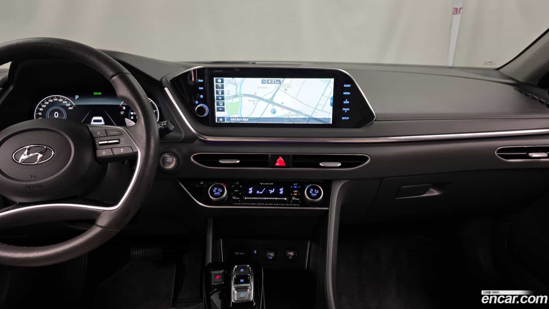 Sonata Hyundai 2019.6-OPTION-018