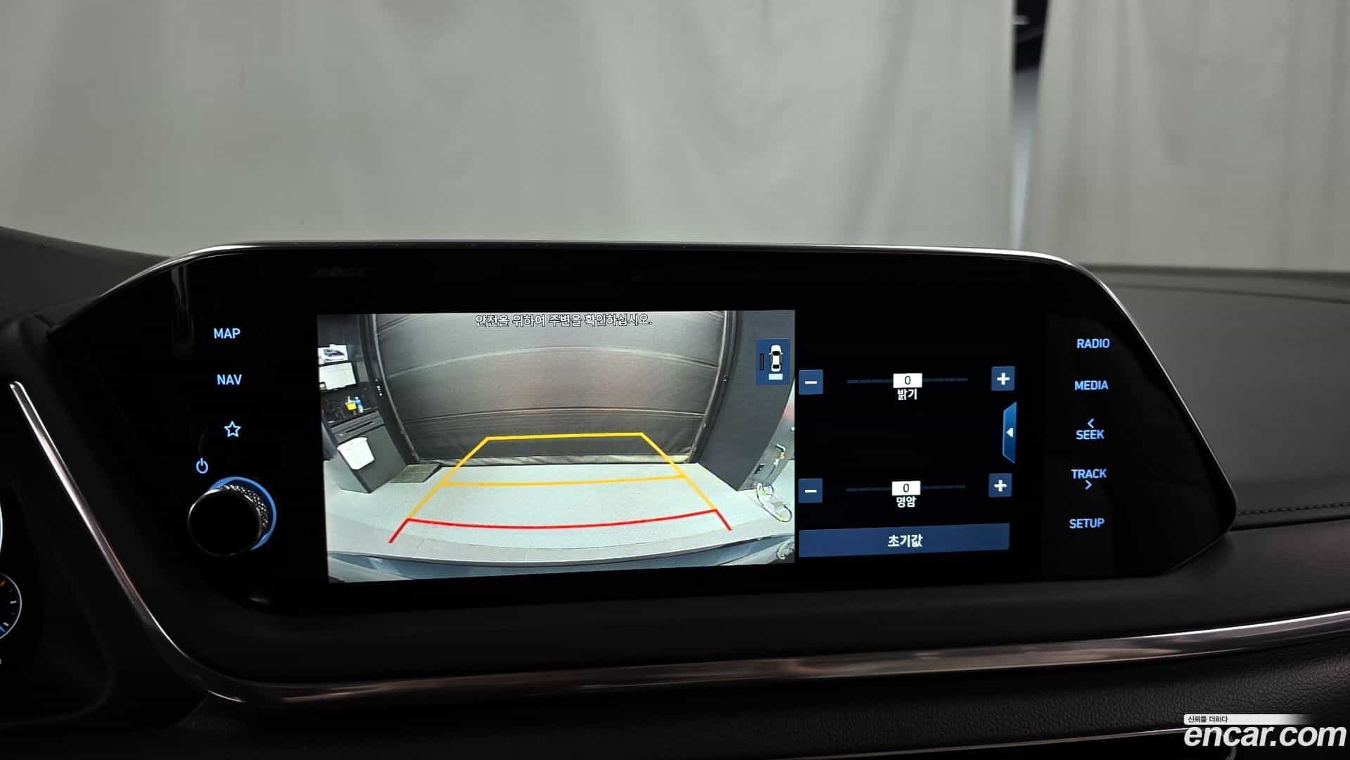 Sonata Hyundai 2019.6-OPTION-019