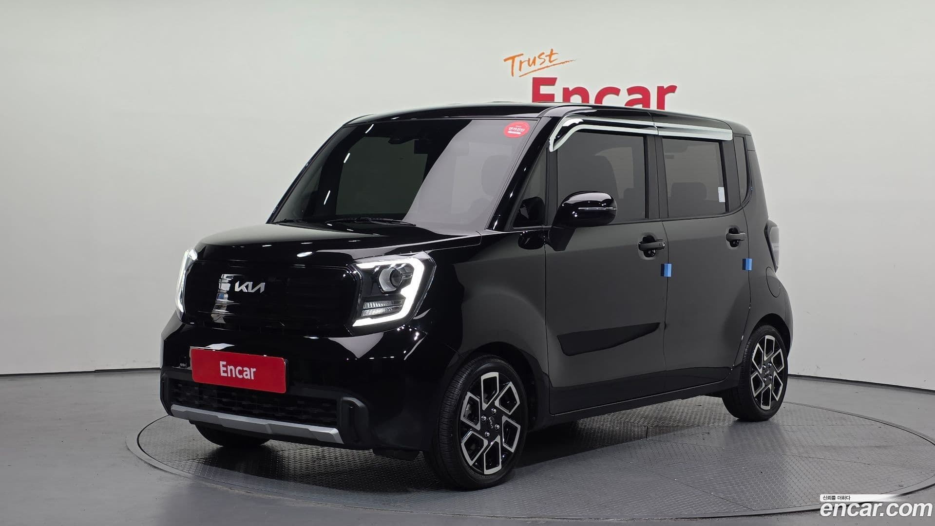 Main__Slider__Photo:RAY Kia 2022.8-0
