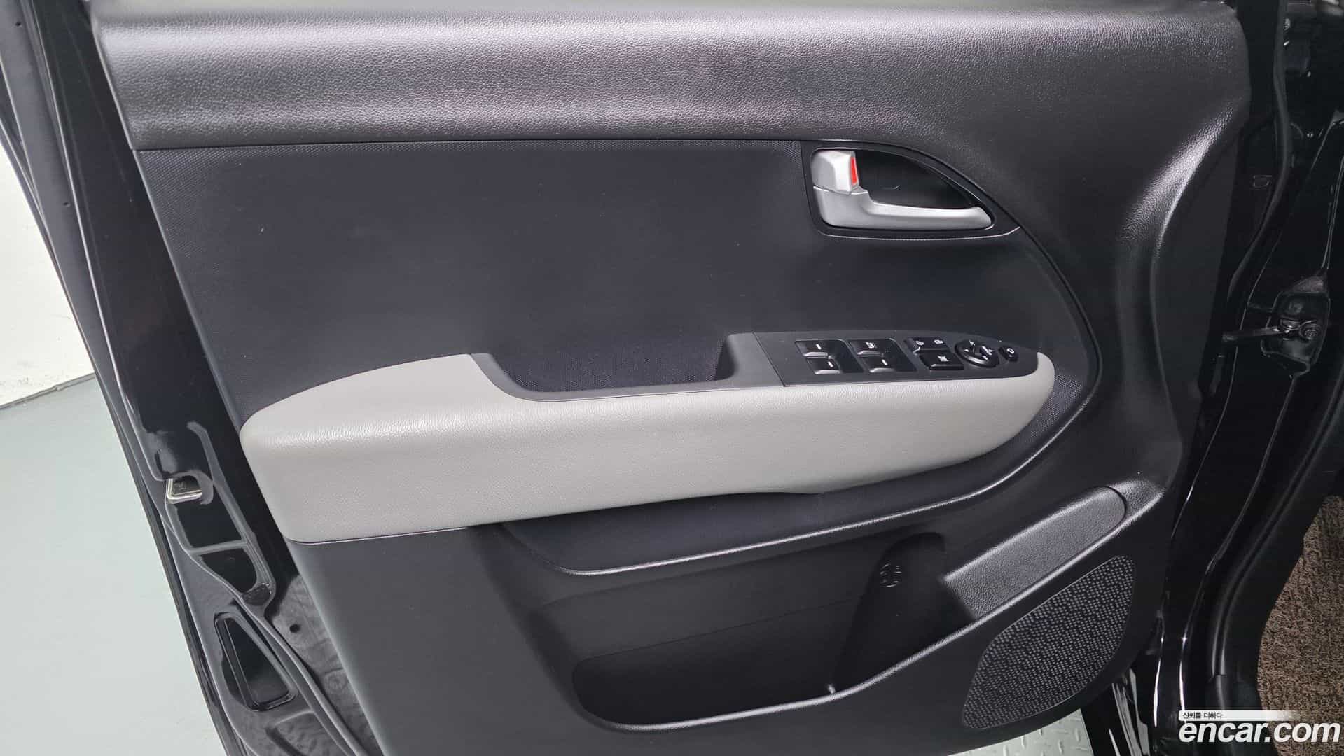 RAY Kia 2022.8-INNER-034