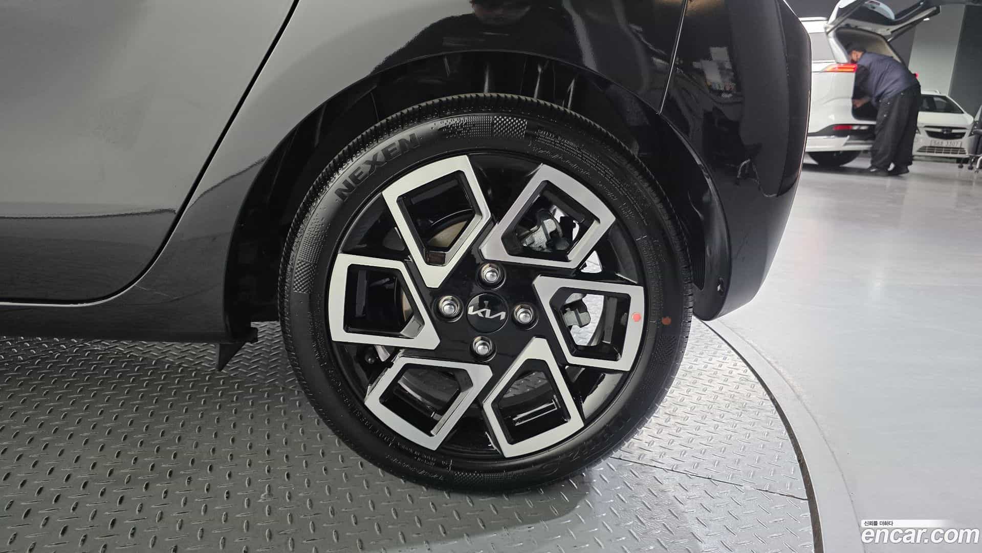 RAY Kia 2026.0-OUTER-031