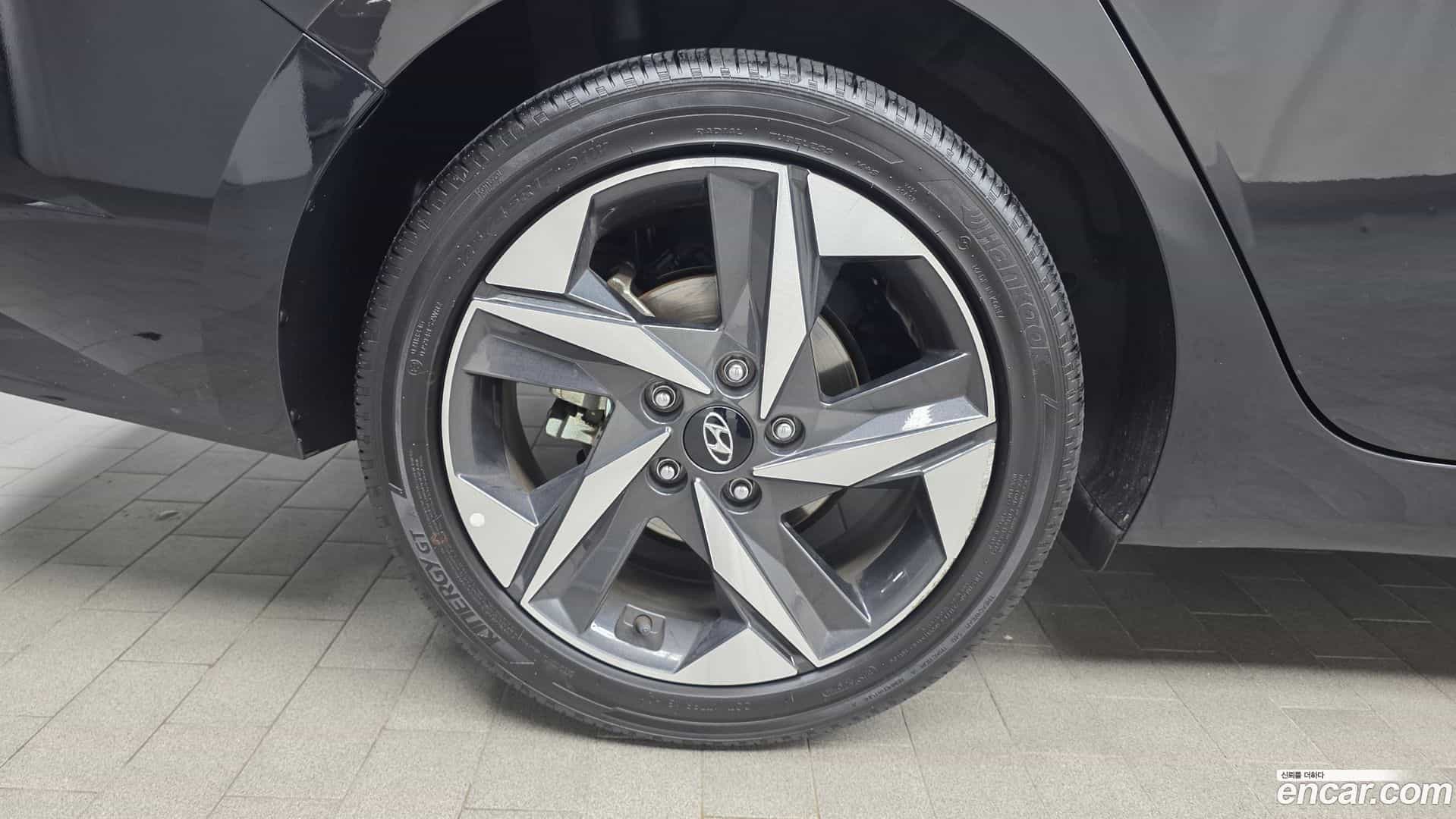 AVANTE Hyundai 2023.2-OUTER-005