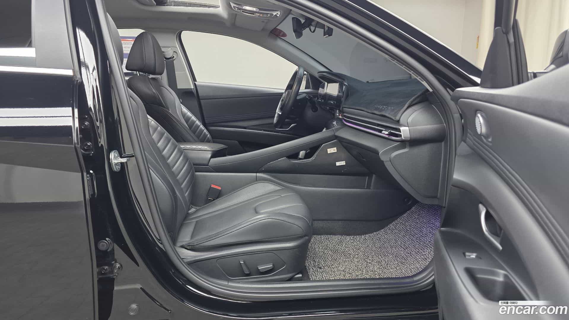 AVANTE Hyundai 2023.2-INNER-036