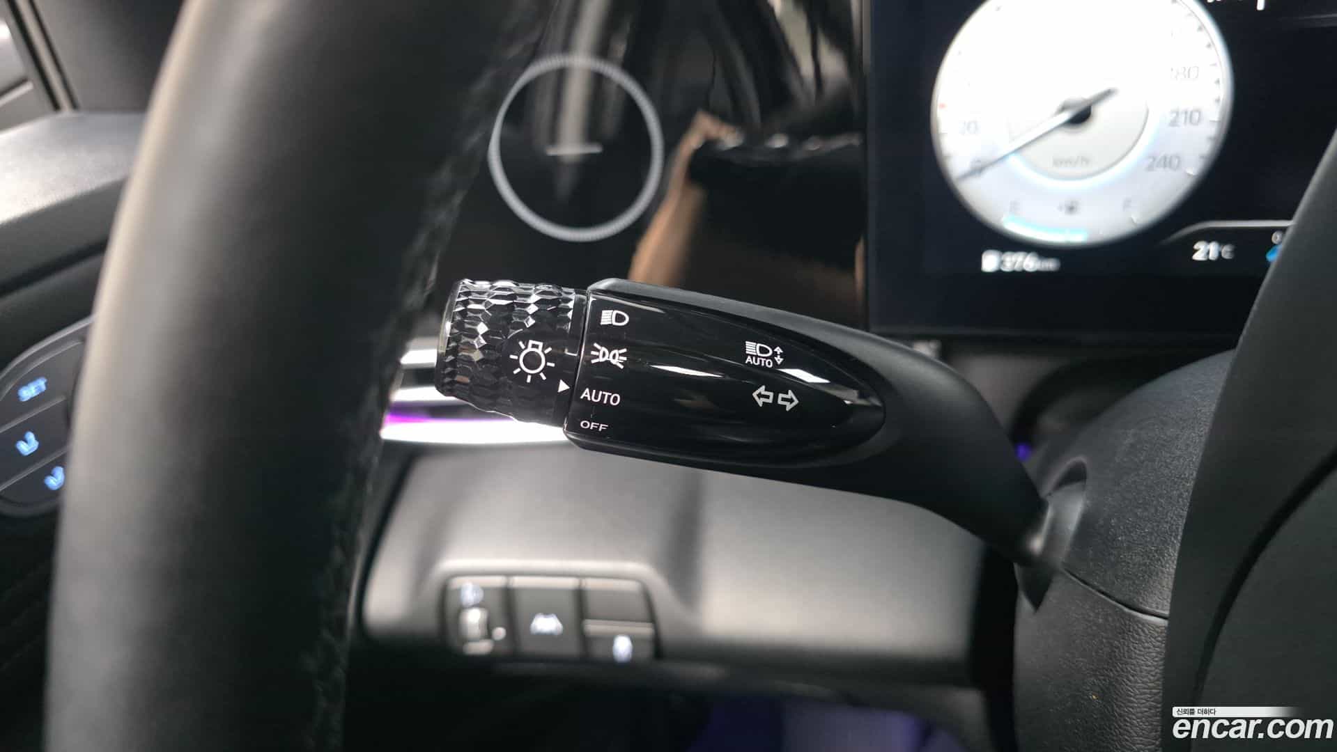 AVANTE Hyundai 2023.2-OPTION-041