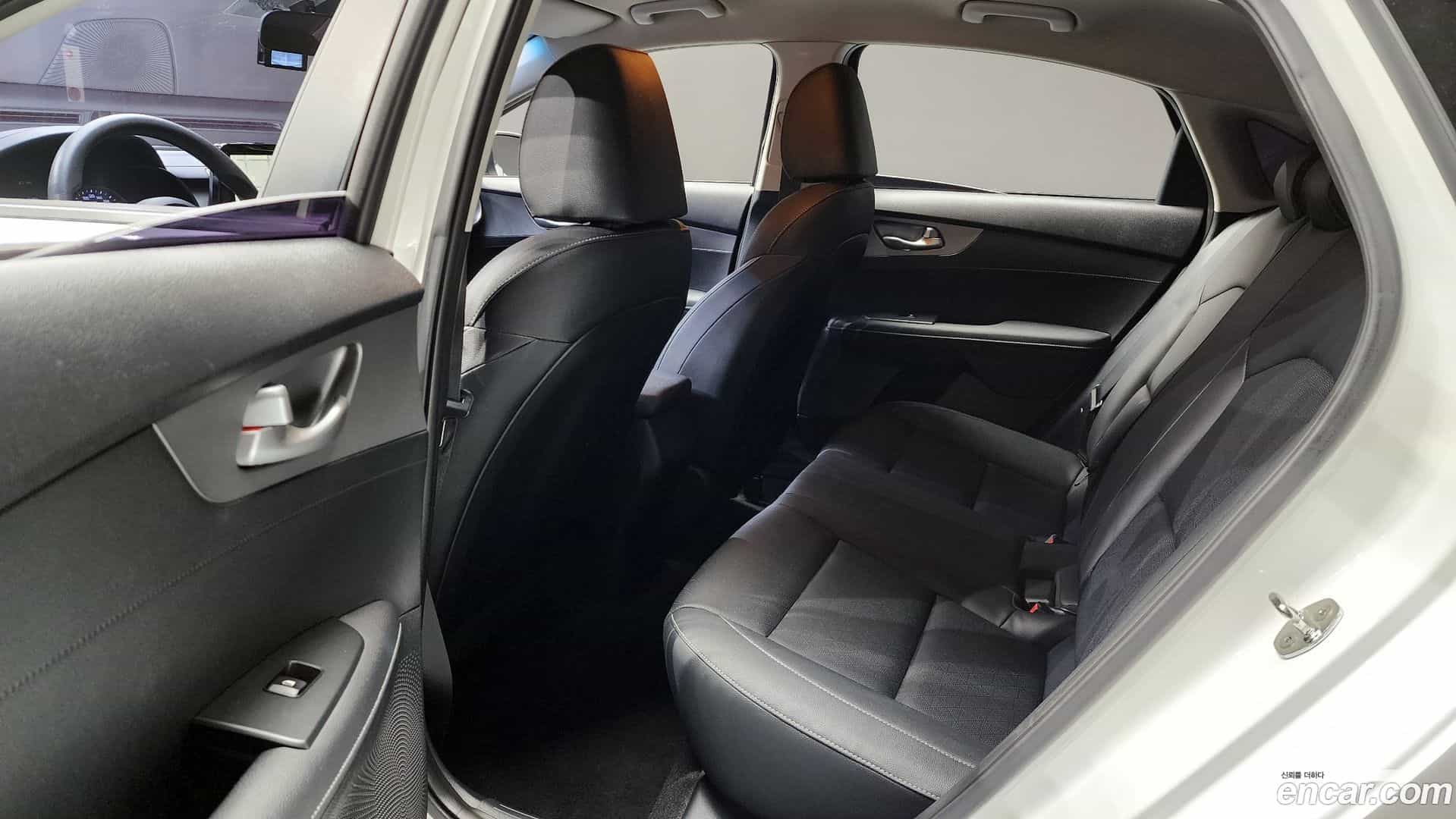 K3 Kia 2019.9-OPTION-016