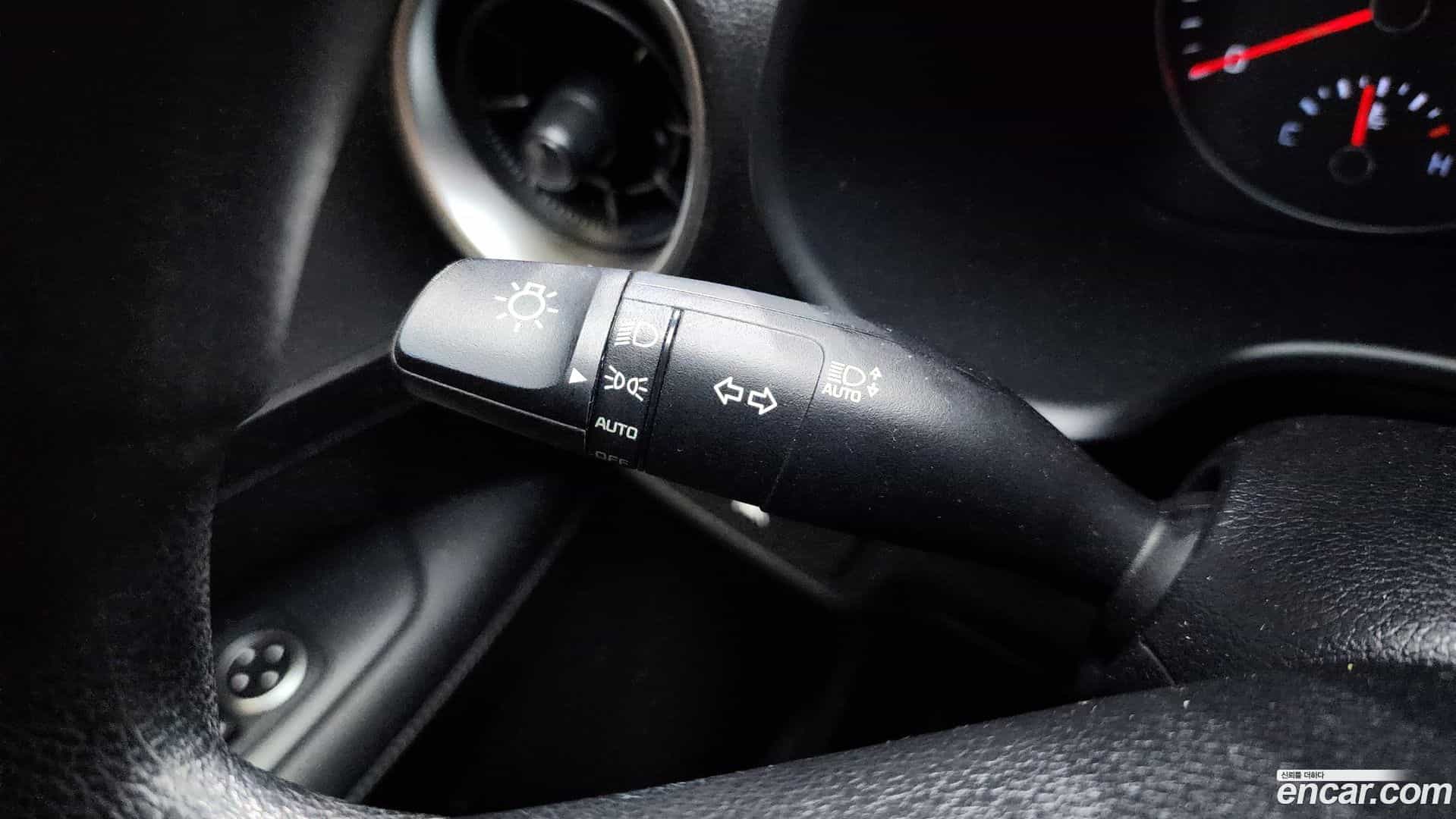K3 Kia 2019.9-OPTION-042