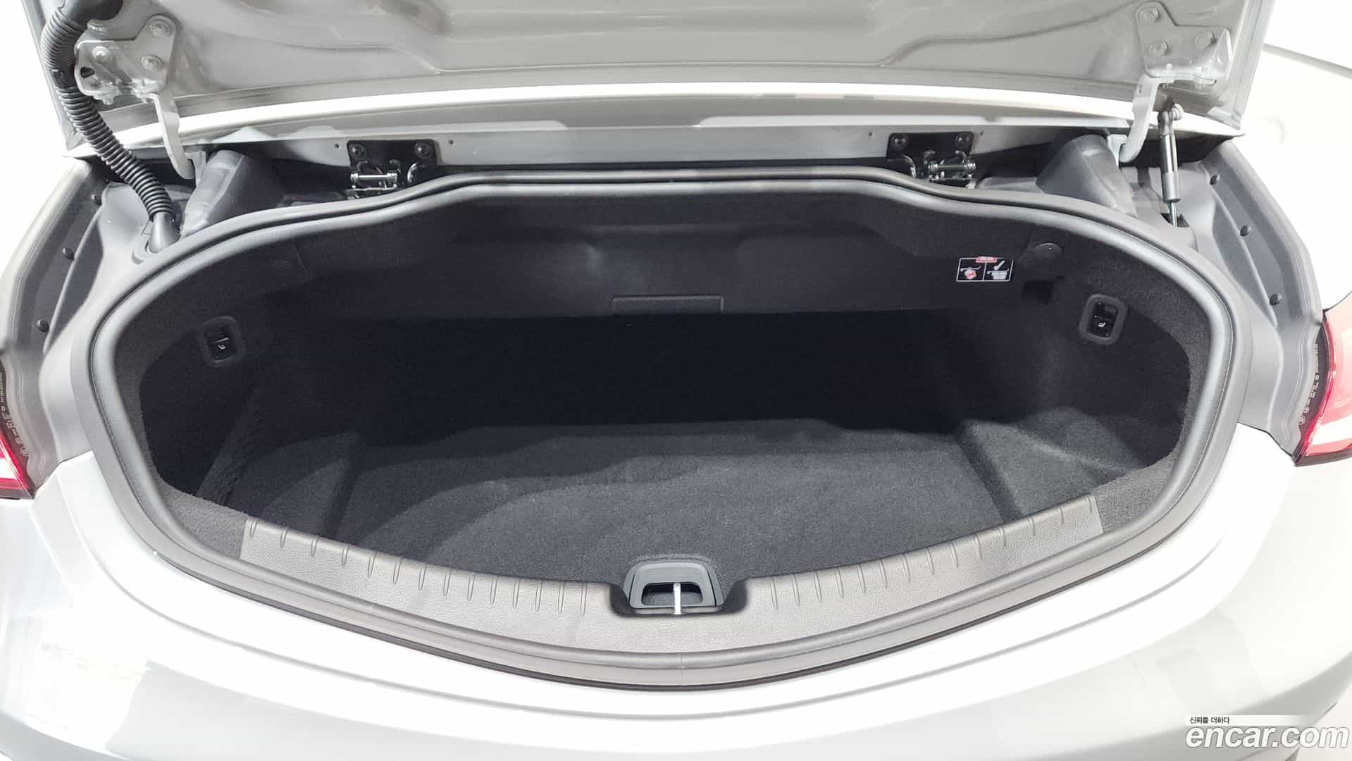 CLE-Class Mercedes-Benz 2024.6-OPTION-022
