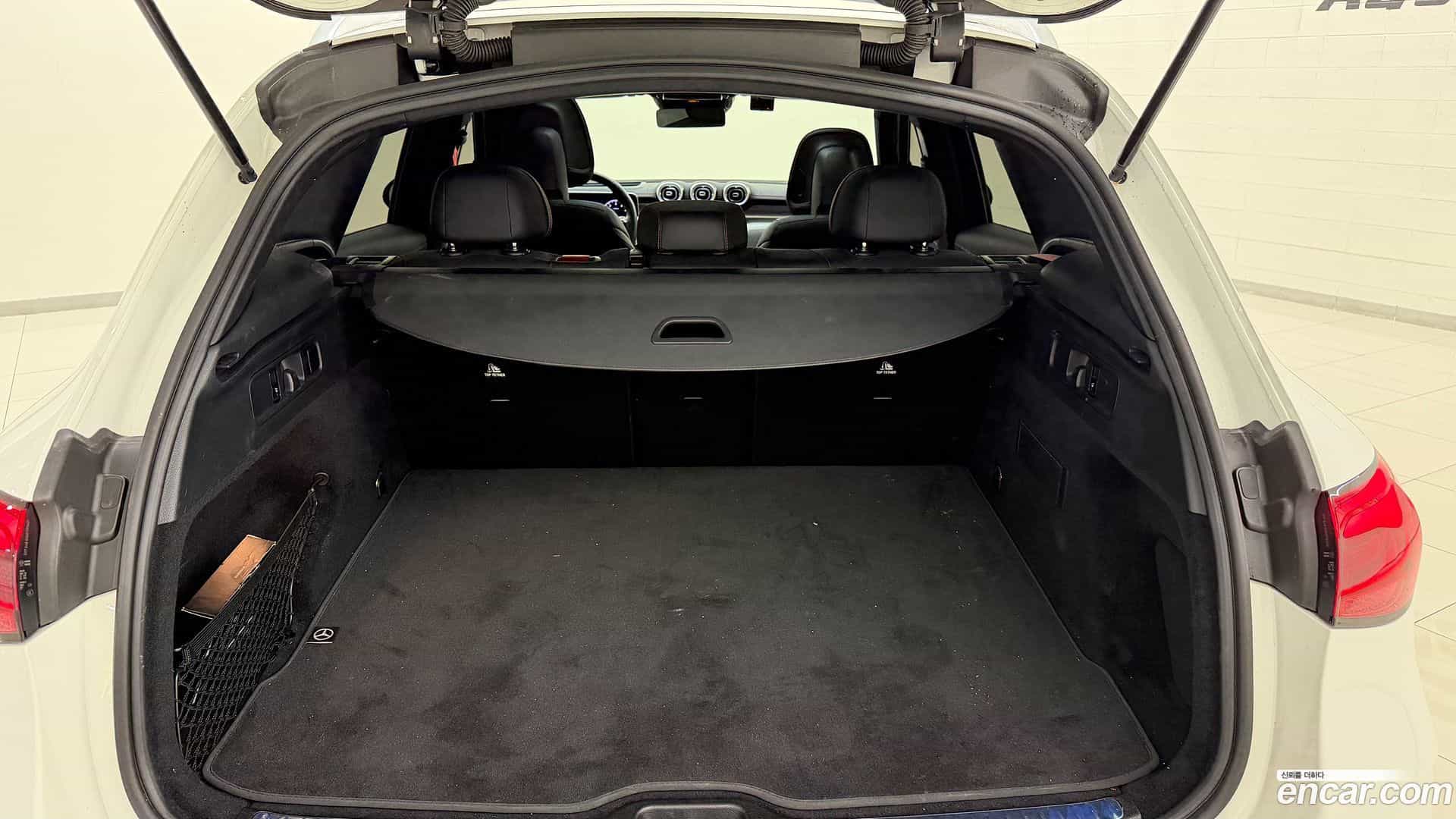 GLC-Class Mercedes-Benz 2025.4-OPTION-016