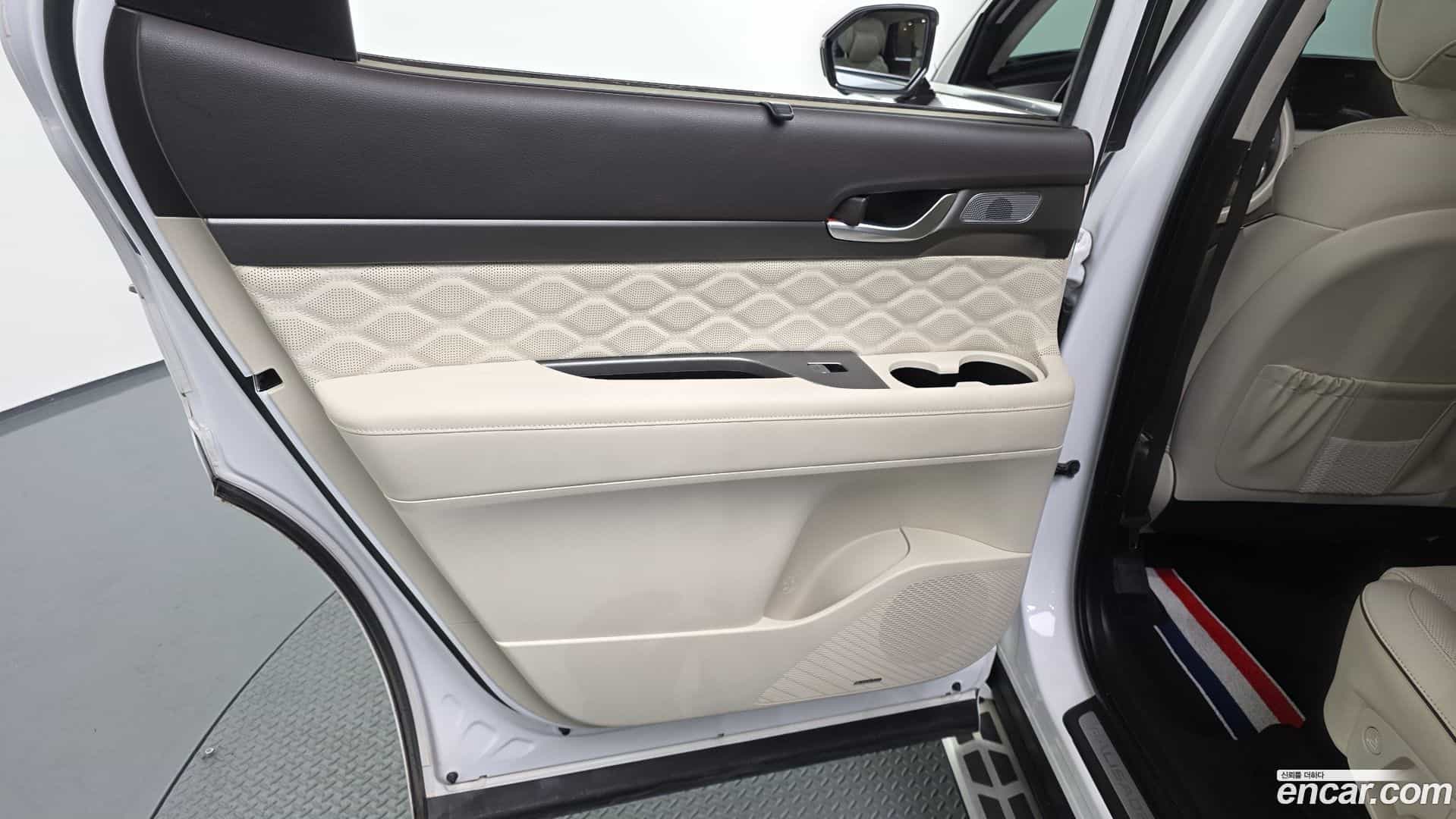 Palisade Hyundai 2022.4-INNER-035