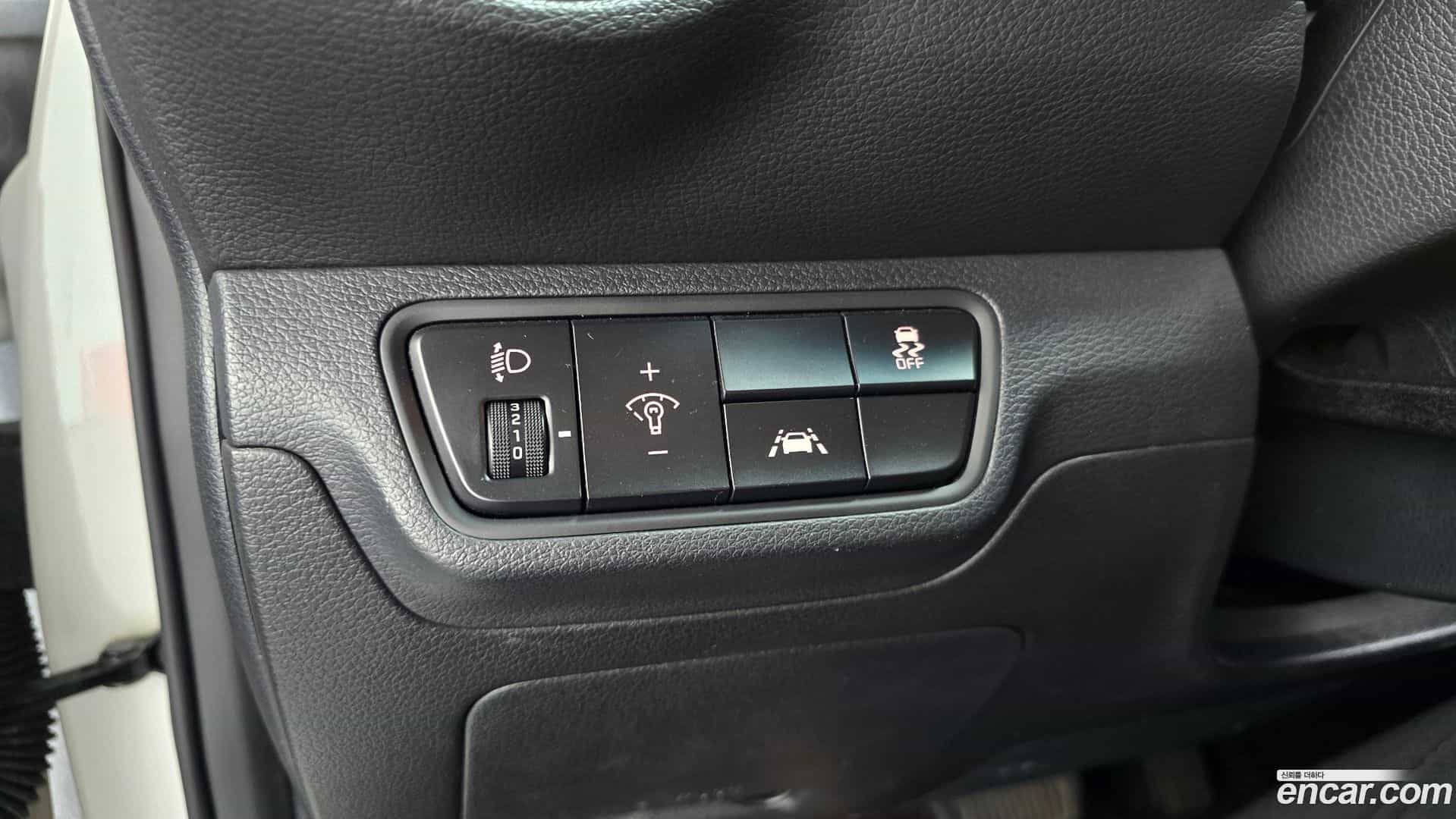 K3 Kia 2019.4-OPTION-024